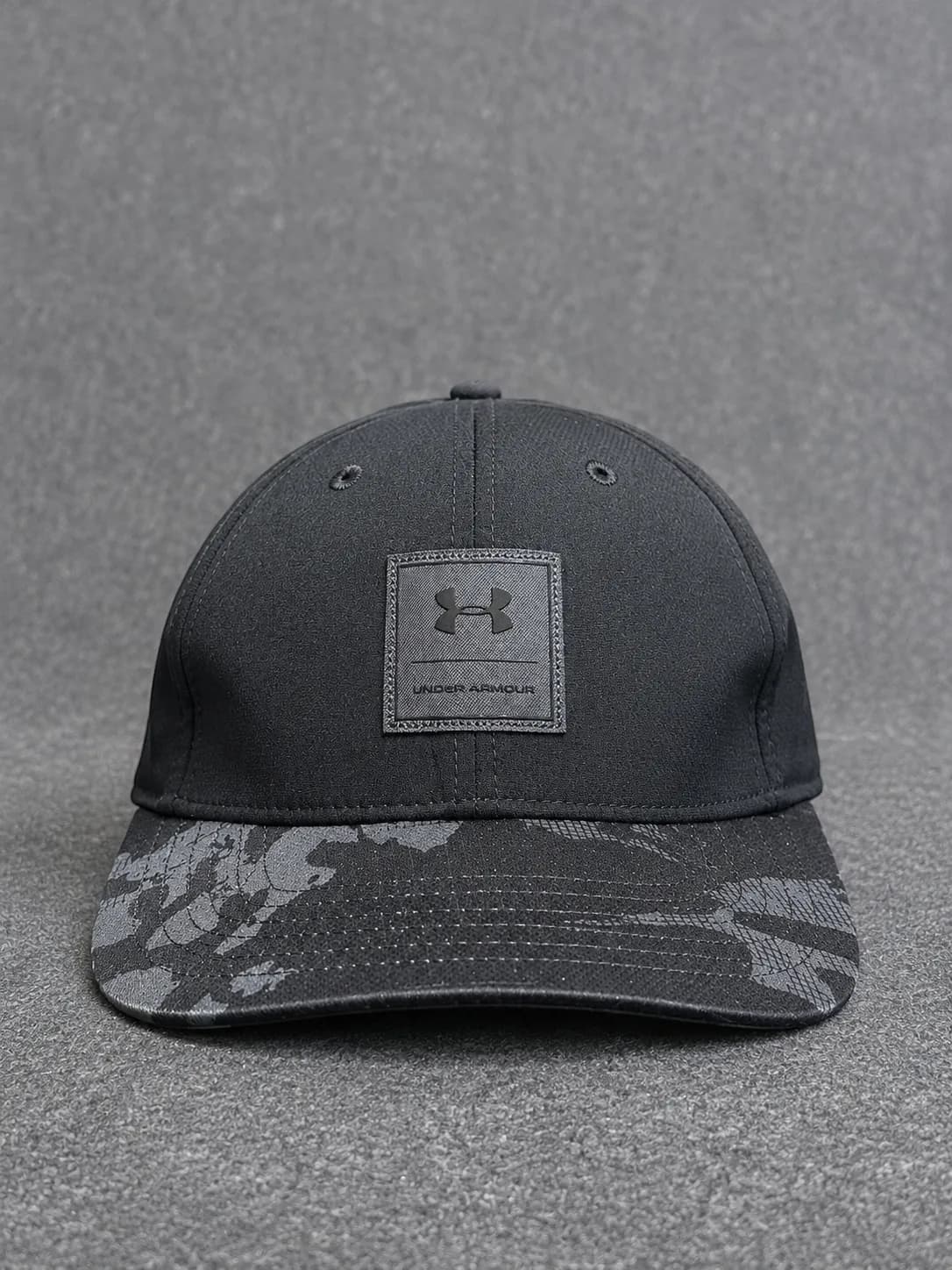 Under Armour Black simple front view