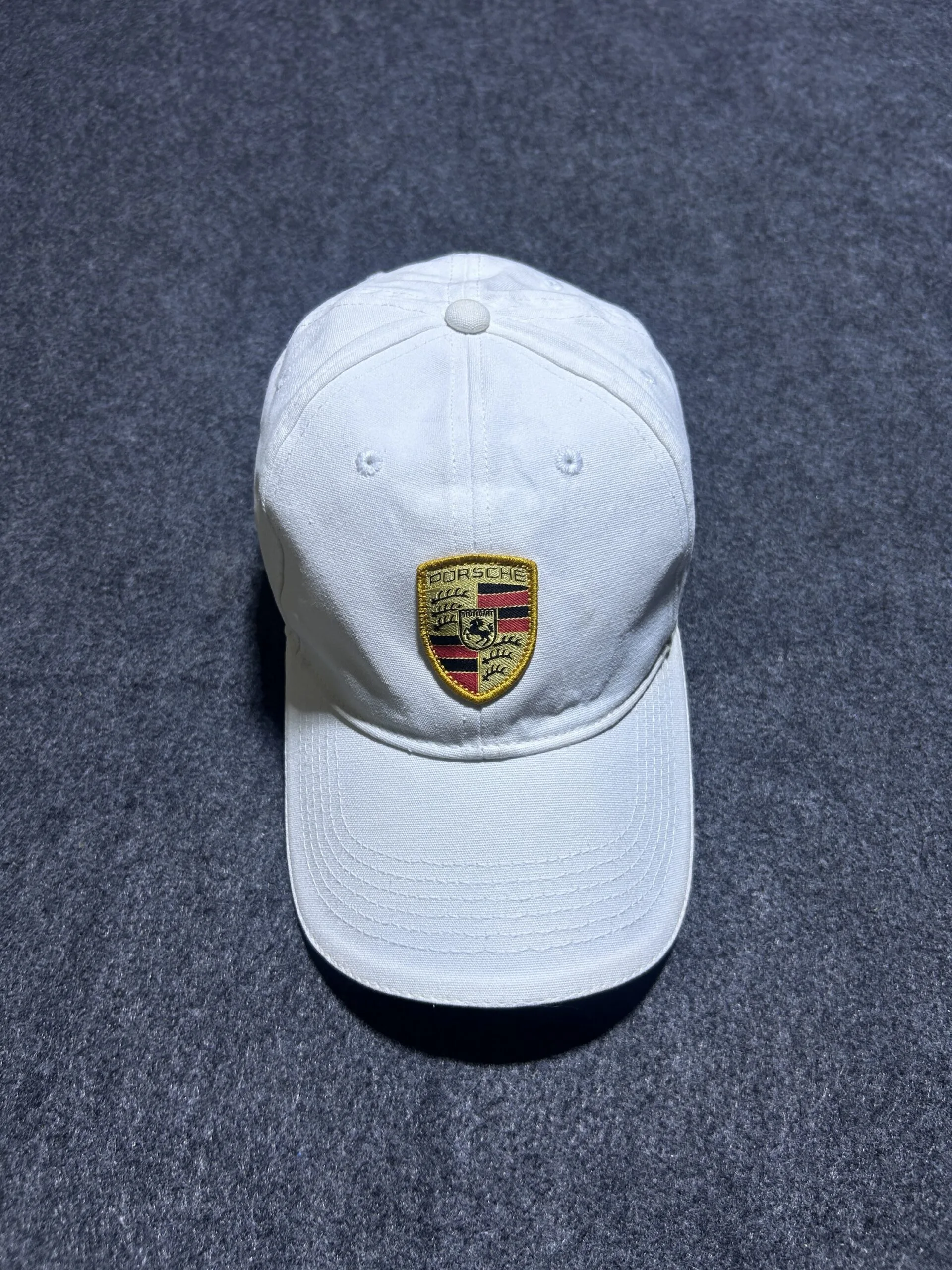 White simple alternate view