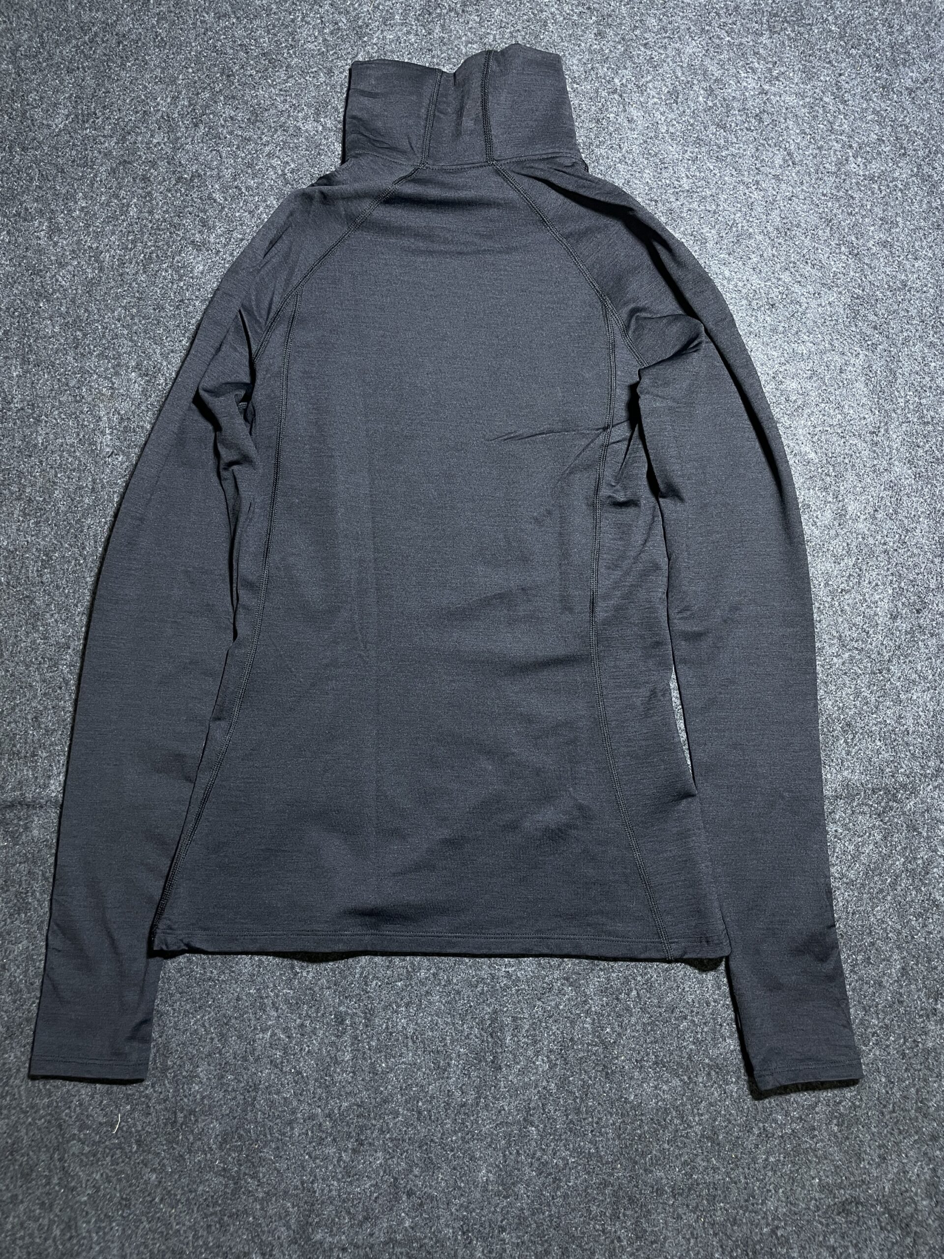 Under Armour Black simple detail view