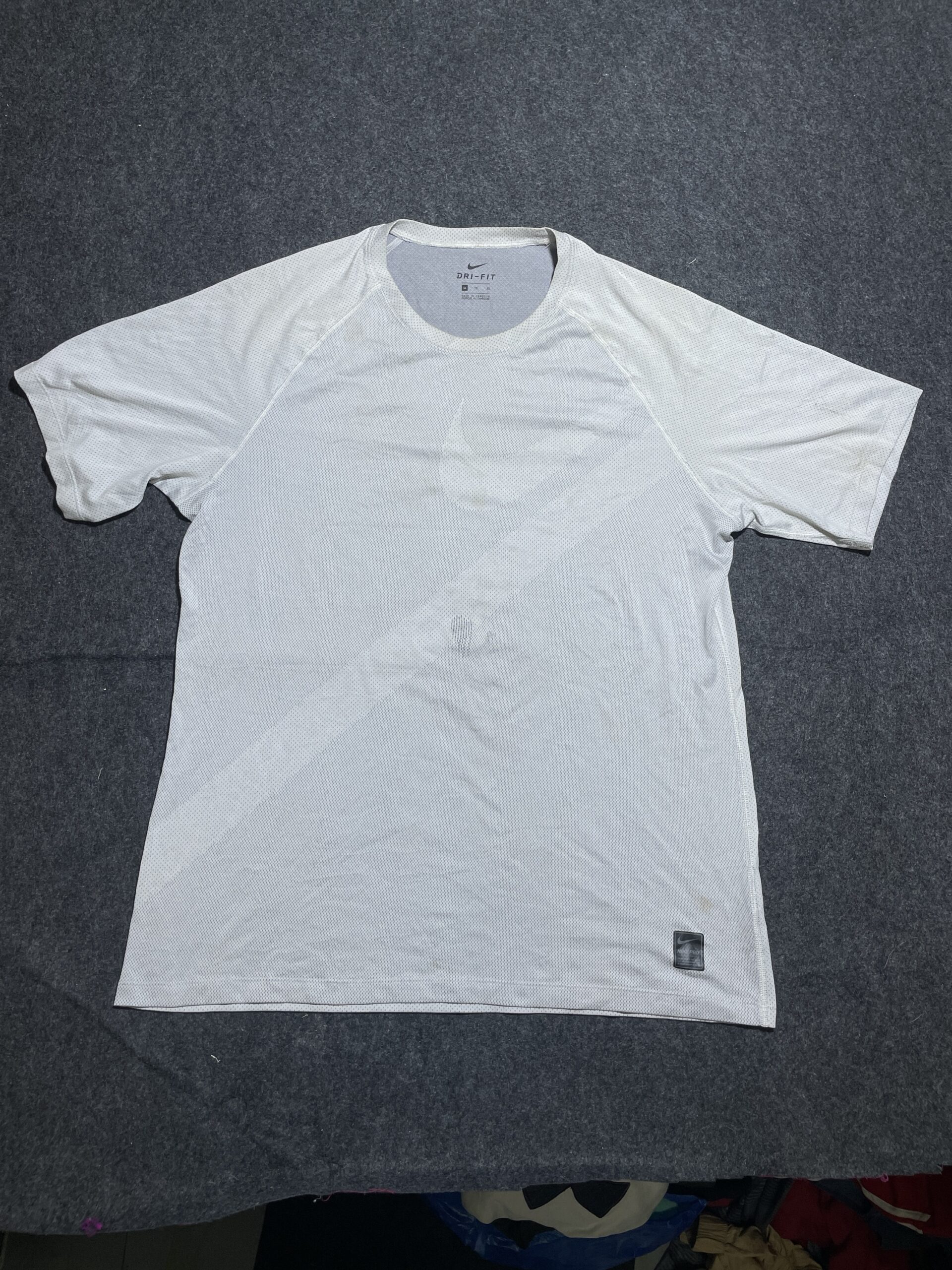 Nike Grey T-Shirt detail view