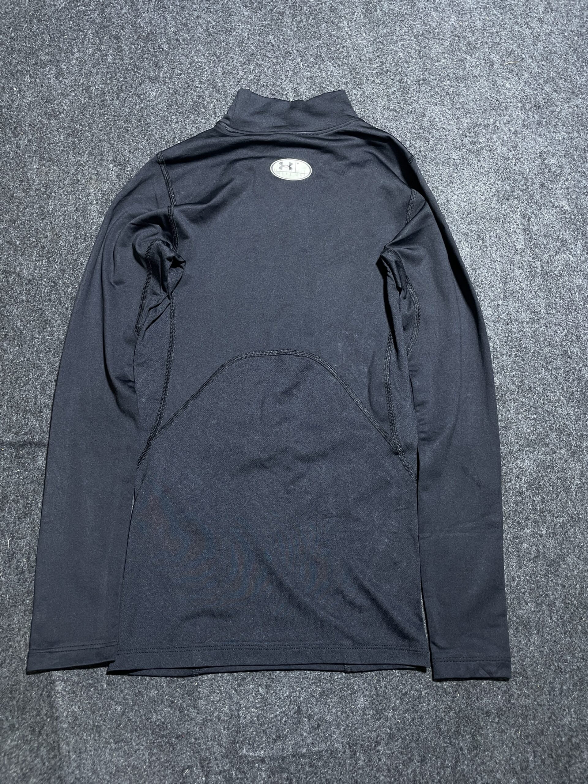 Under Armour Black T-Shirt detail view