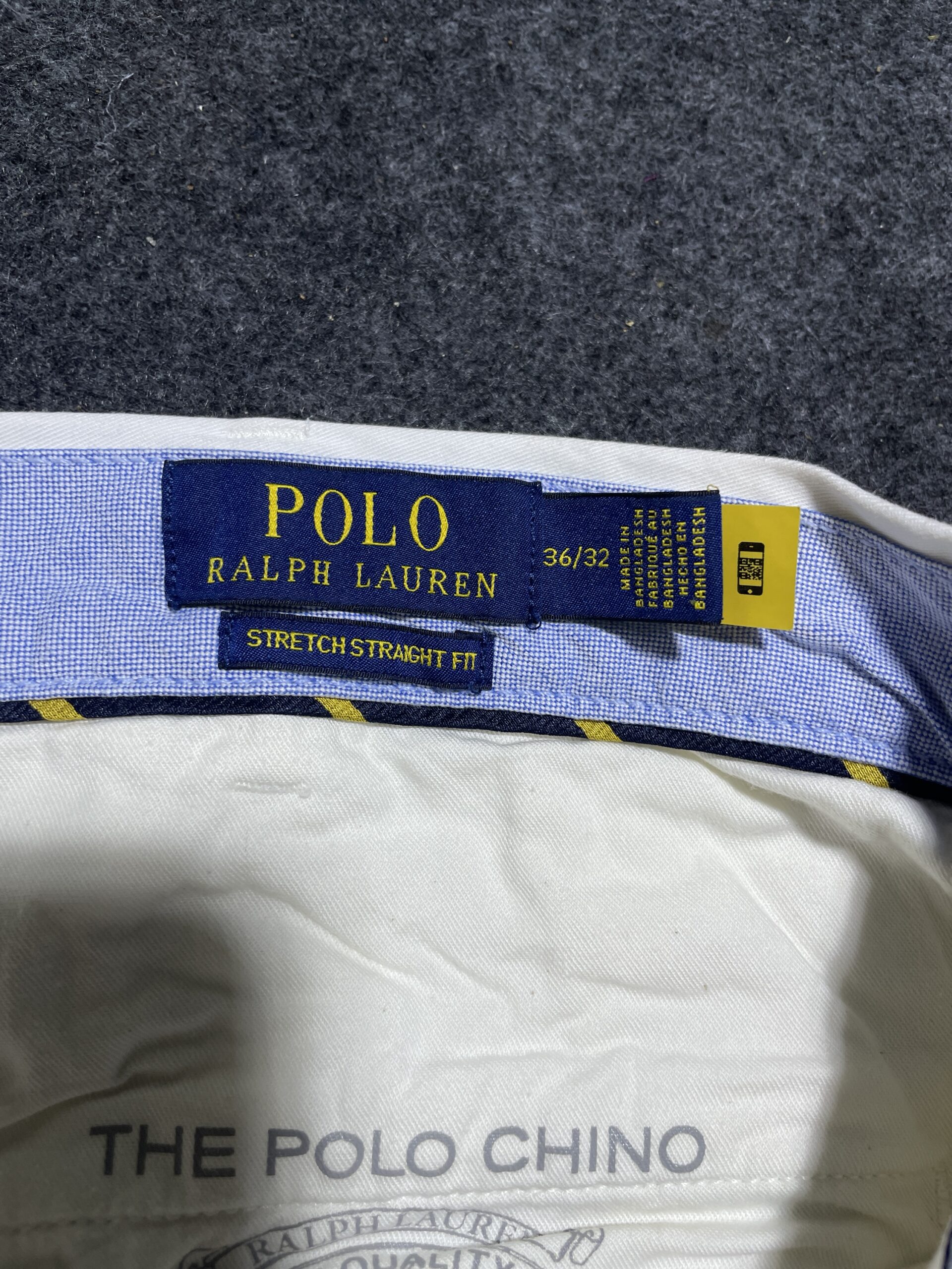 White Chinos detail view