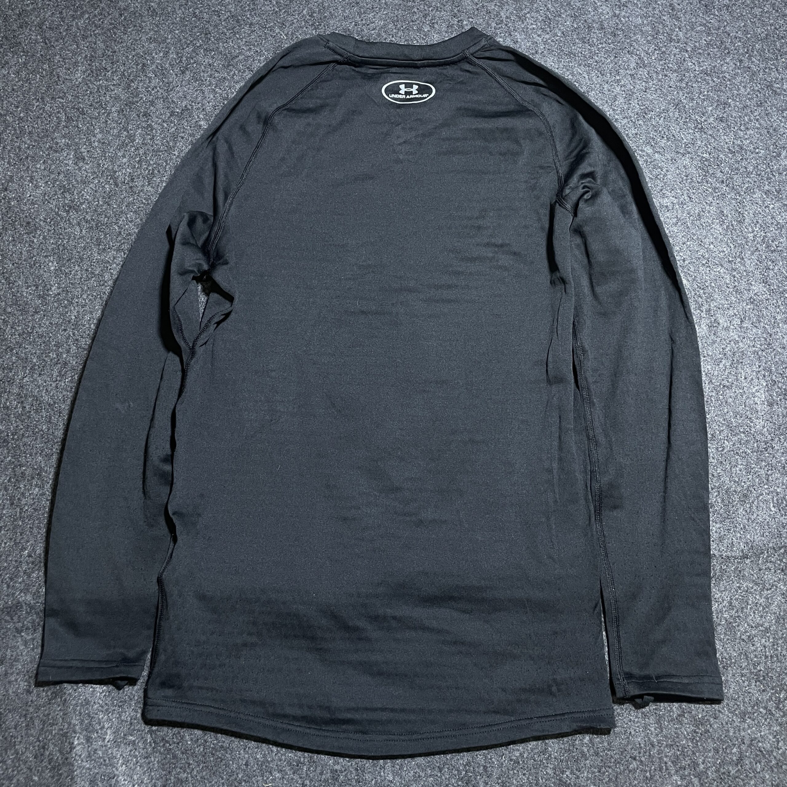 Under Armour Black T-Shirt detail view