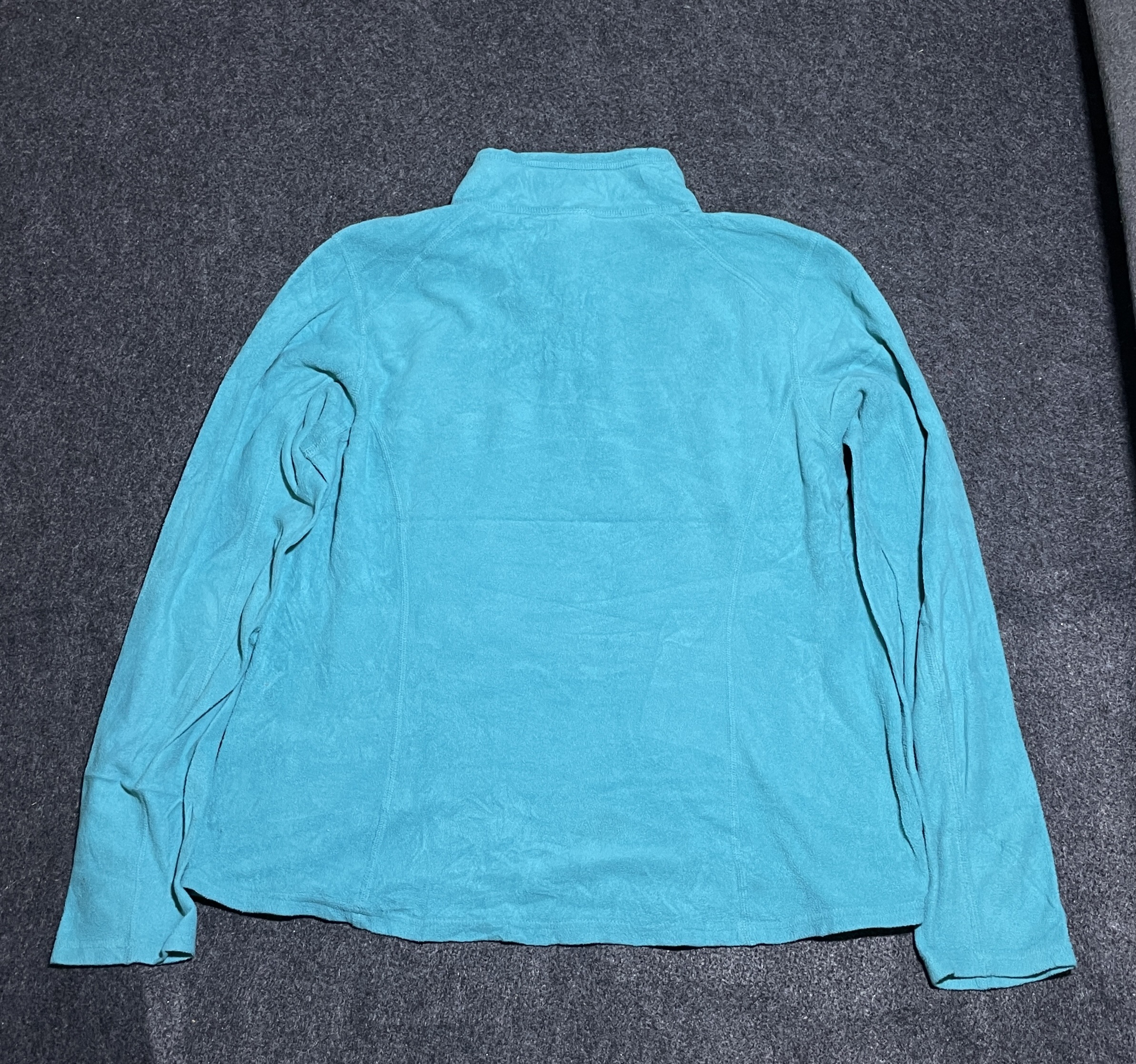 The North Face Blue Sweater detail view