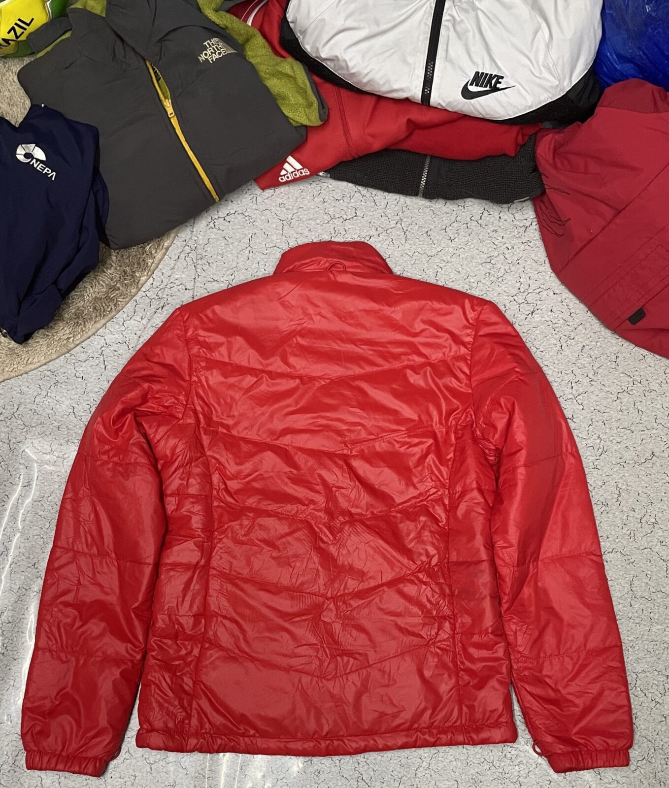 Red Jacket alternate view