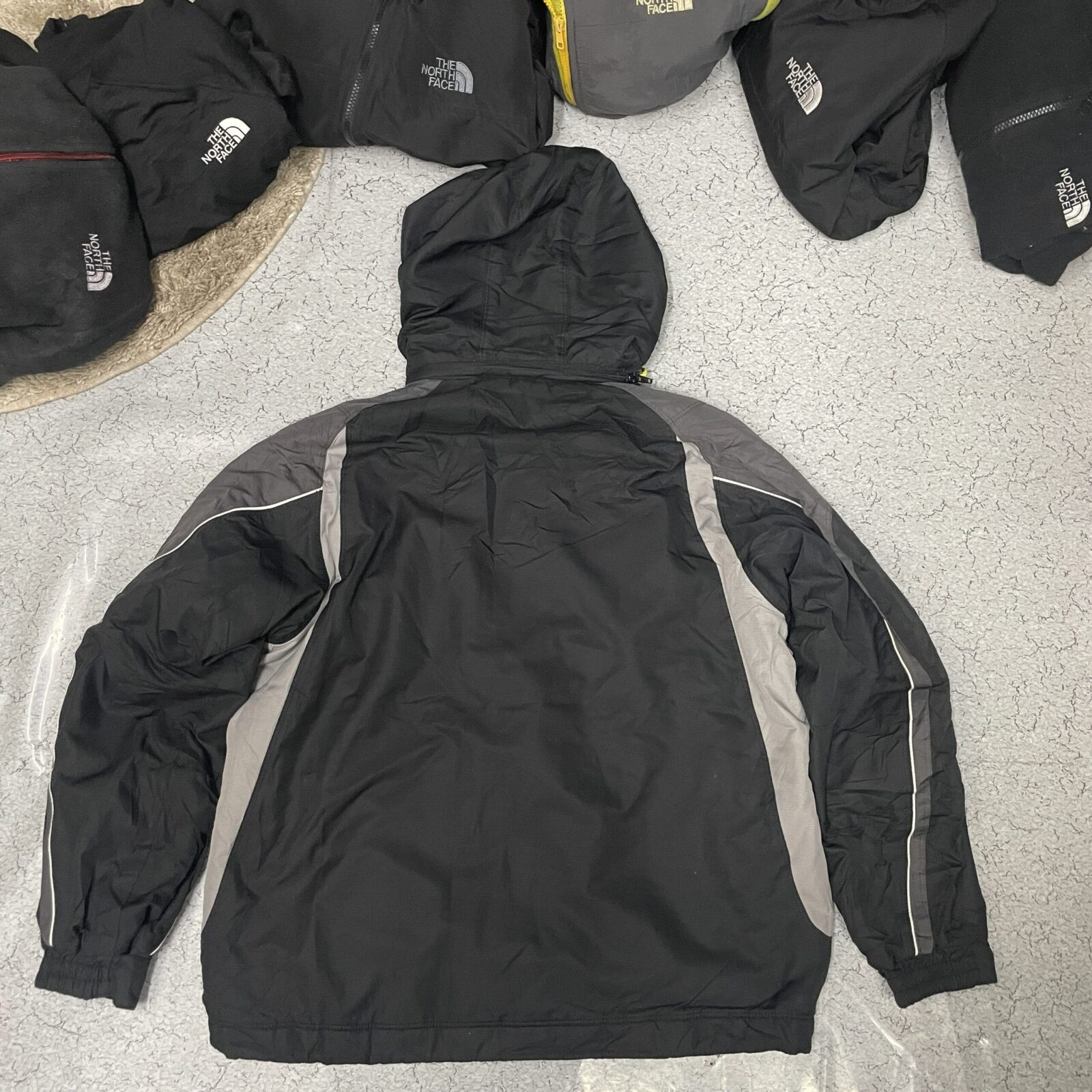 Jacket alternate view