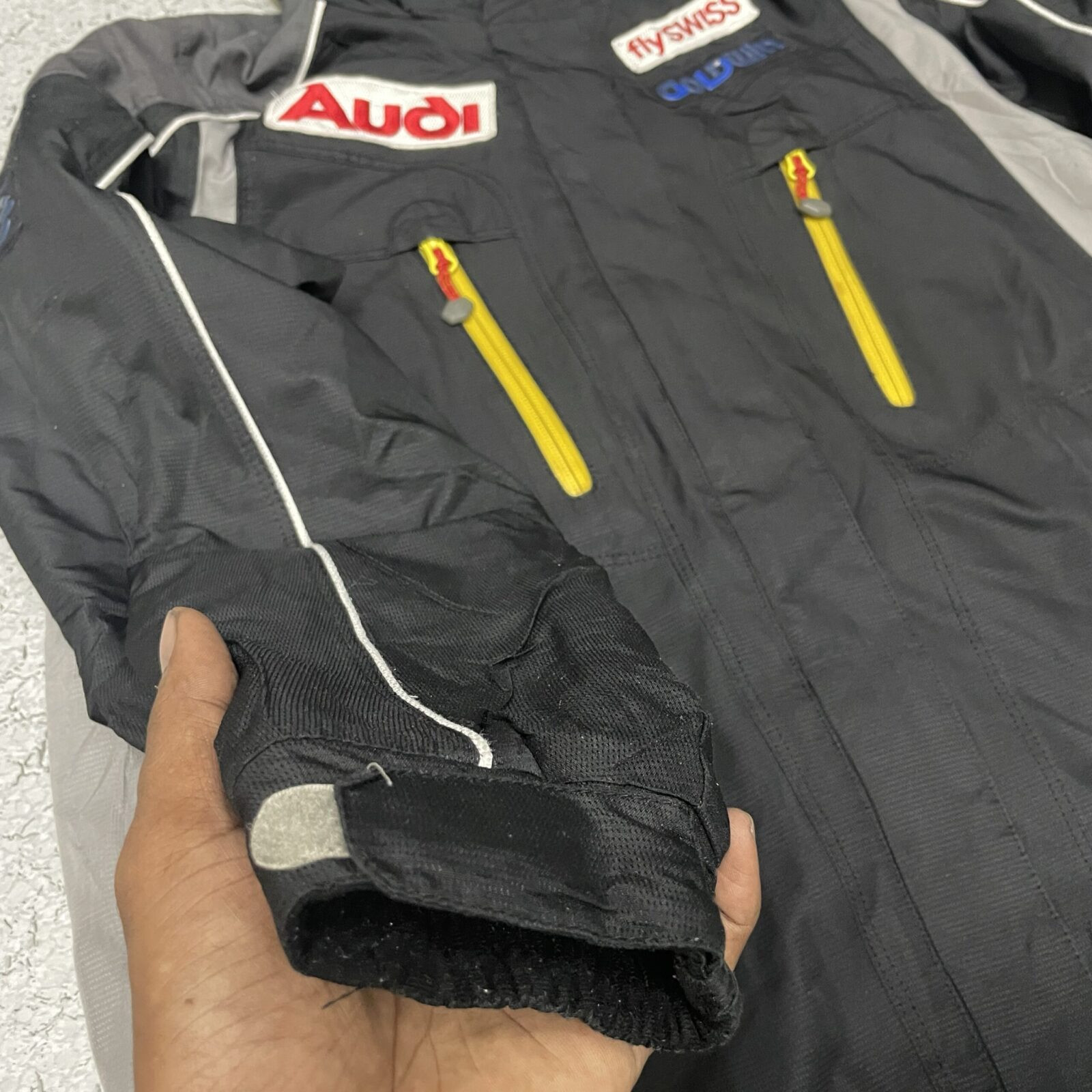 Jacket detail view