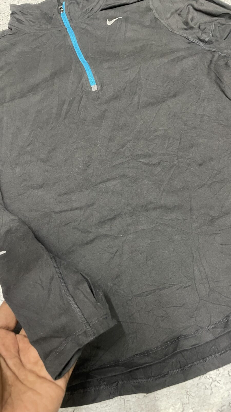 Nike Grey T-Shirt detail view