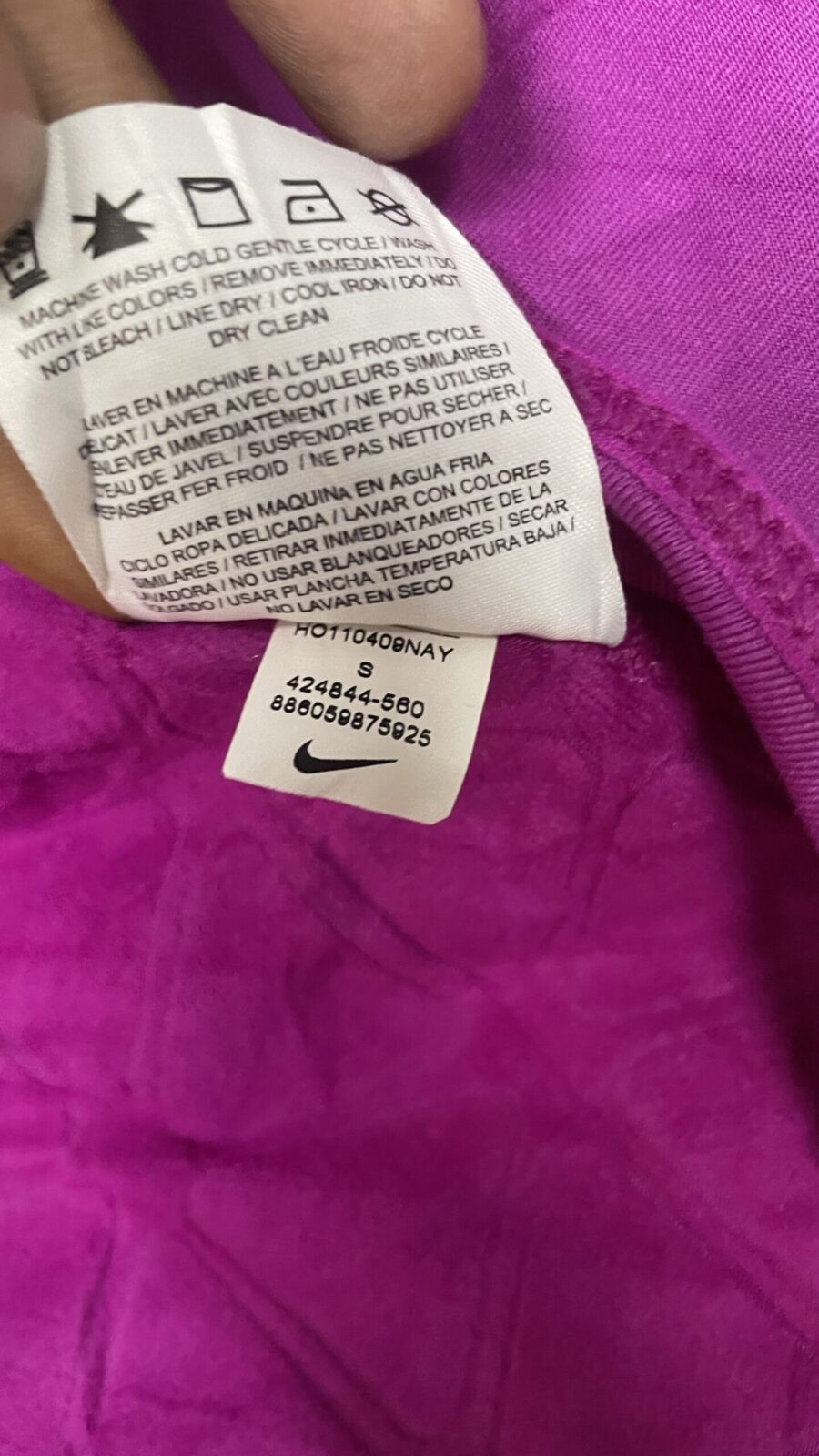 Nike Purple T-Shirt detail view