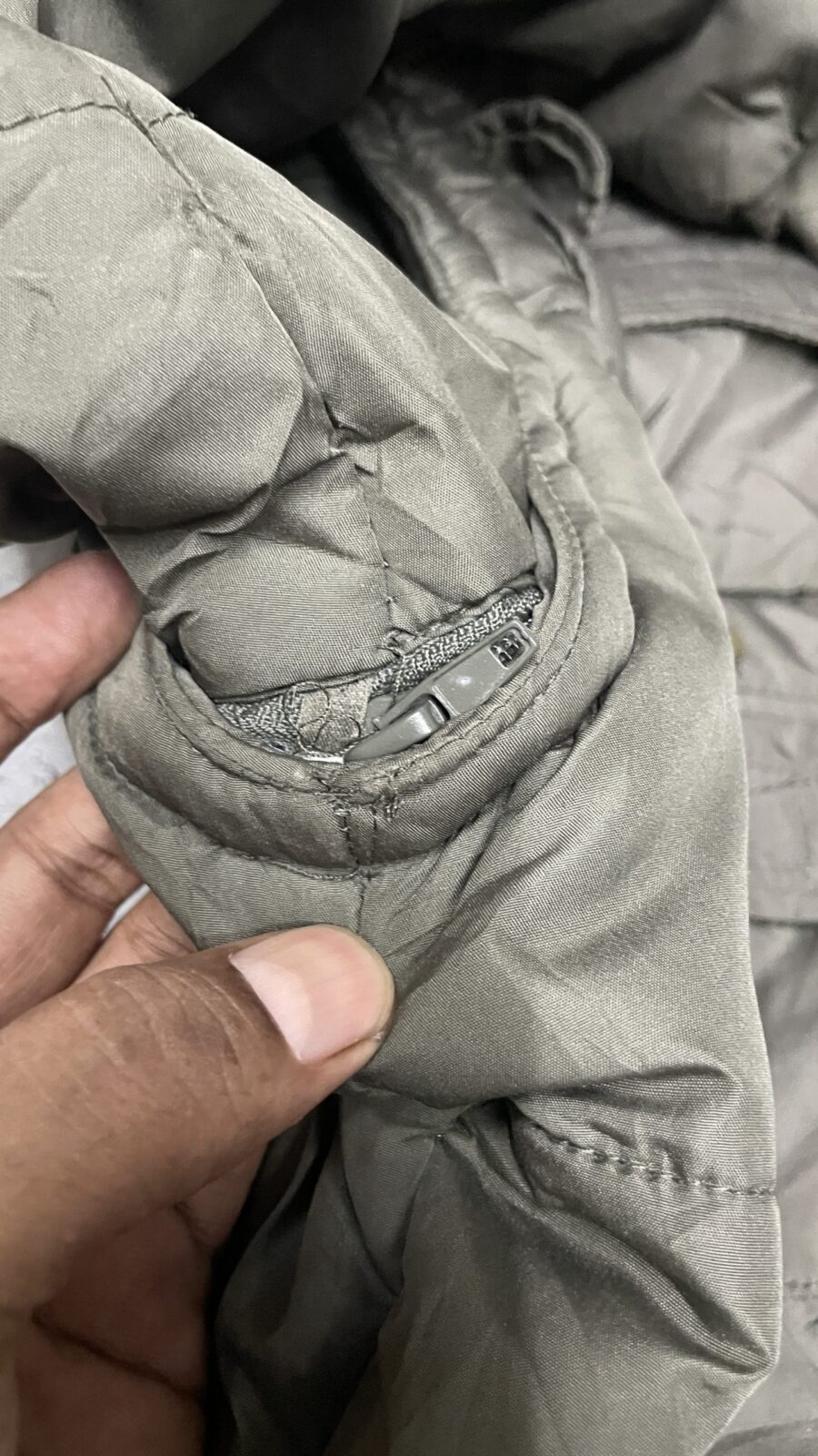 Hoodie detail view