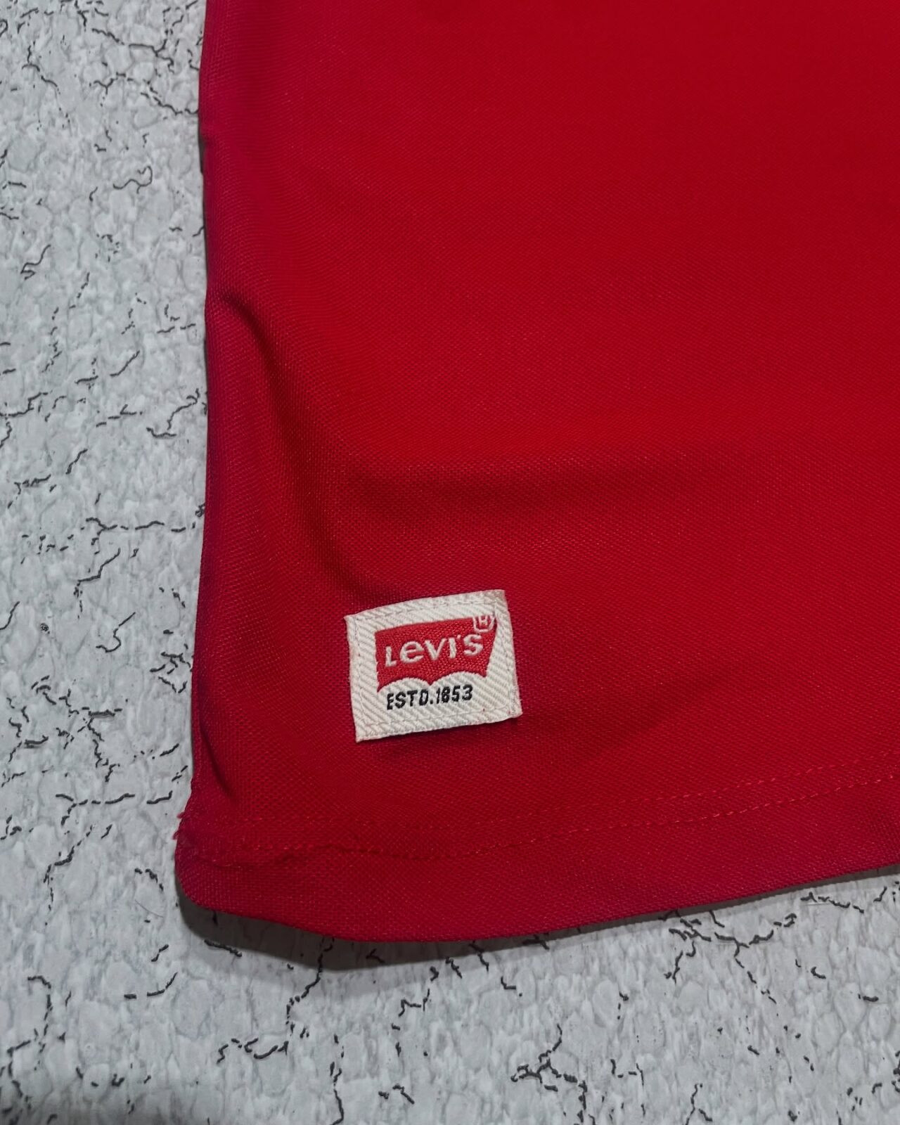 Levi's Red T-Shirt detail view