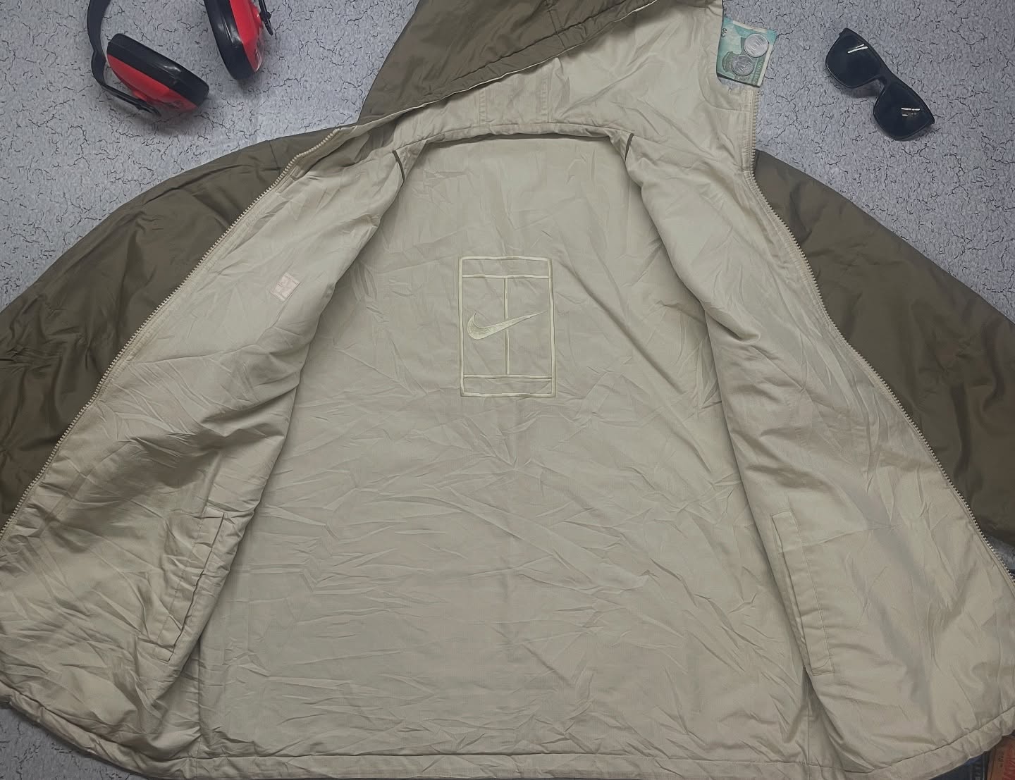 Nike Hoodie detail view