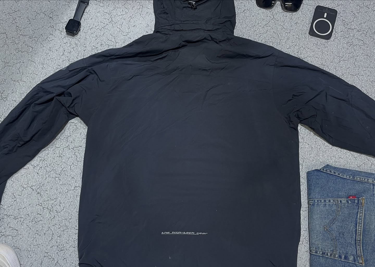 Hoodie detail view