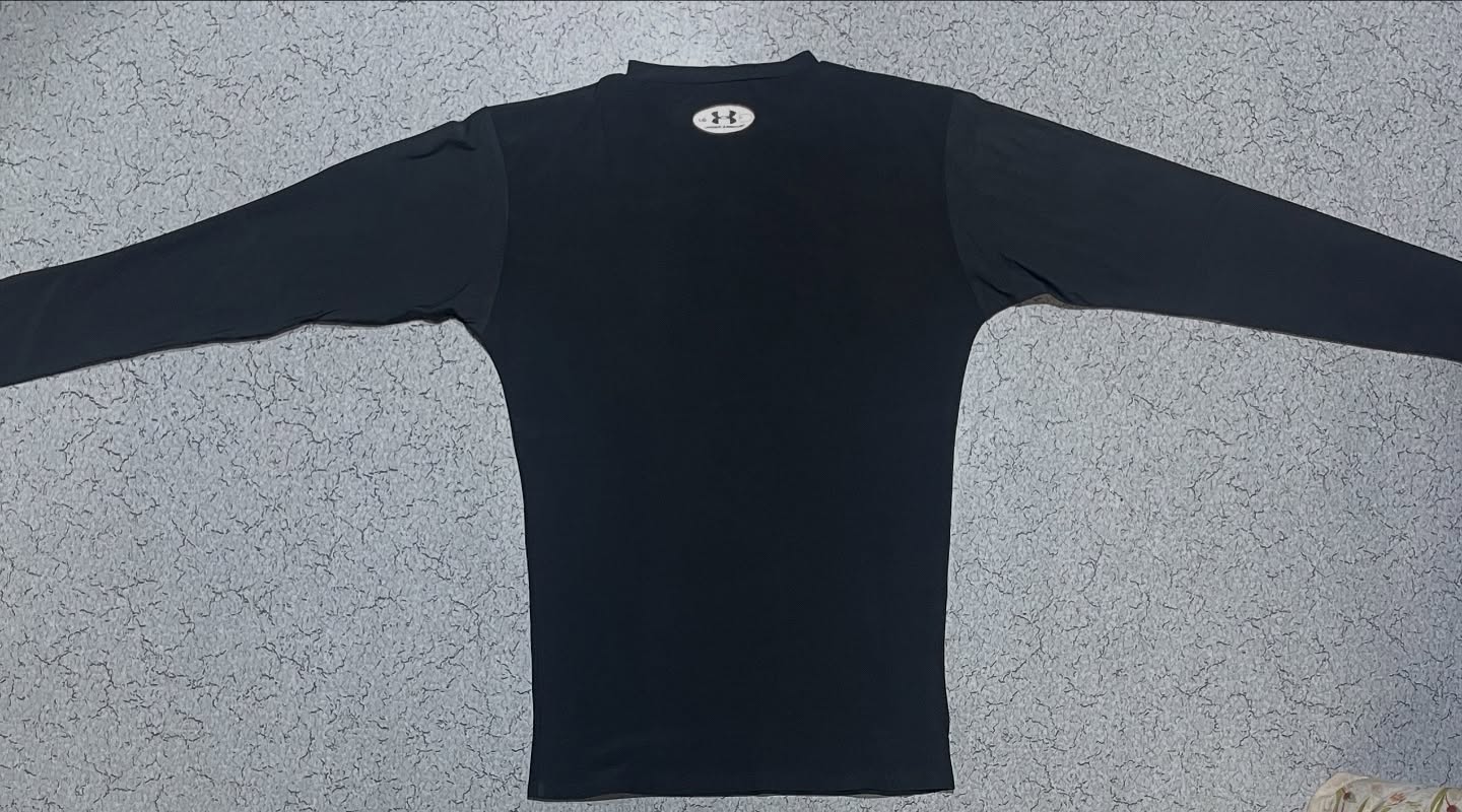 Under Armour Black simple back view