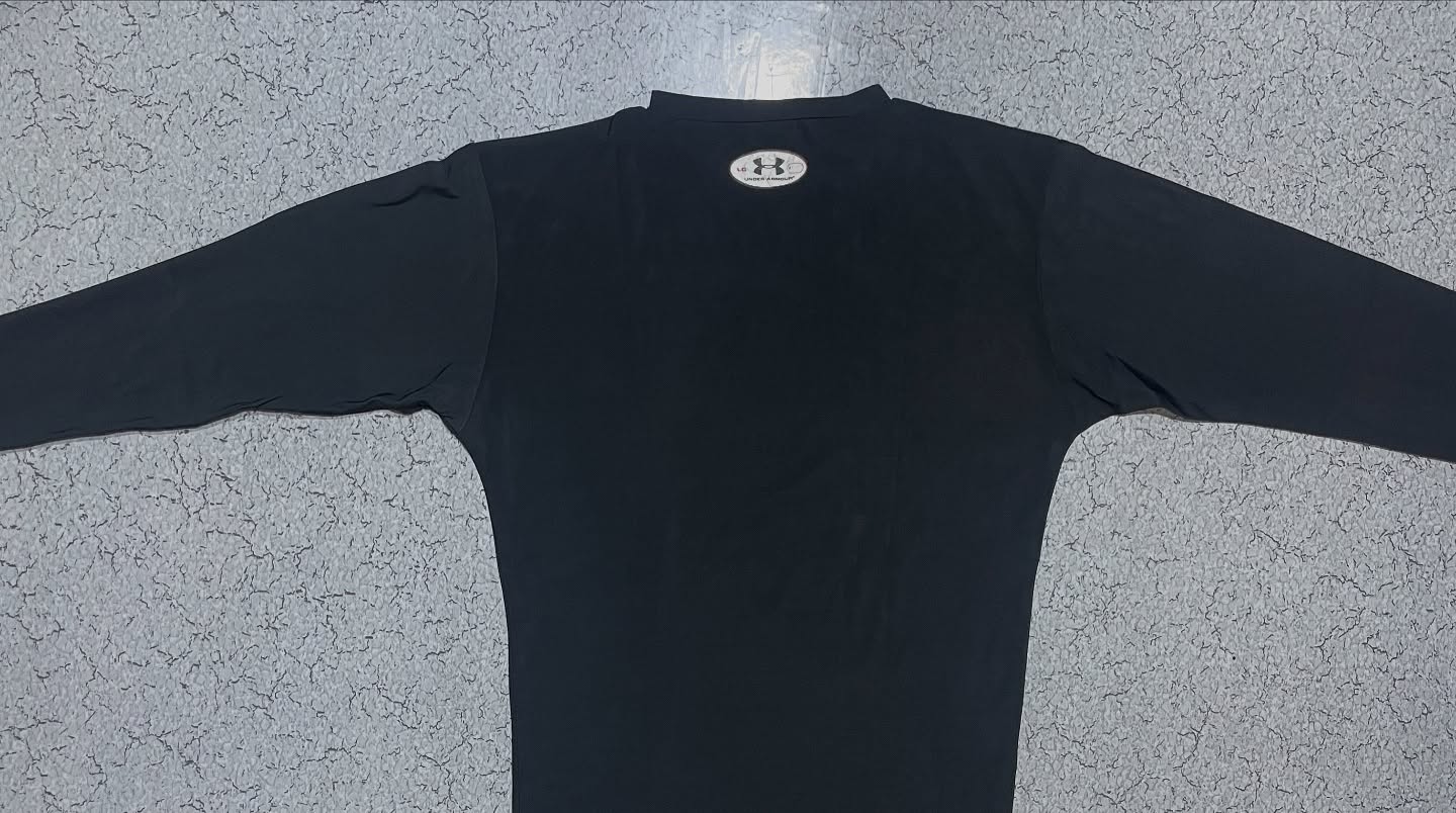 Under Armour Black simple detail view