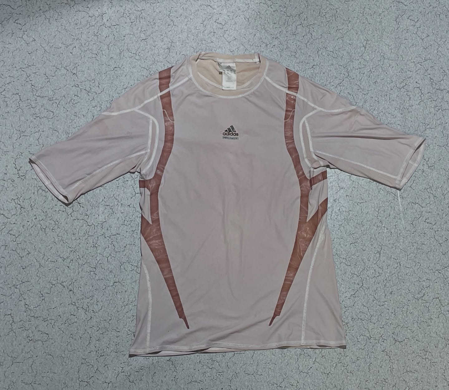 Adidas T-Shirt detail view