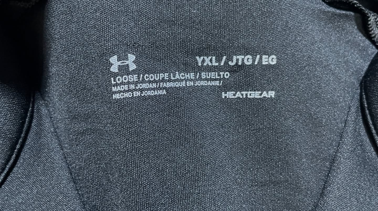 Under Armour Black T-Shirt back view