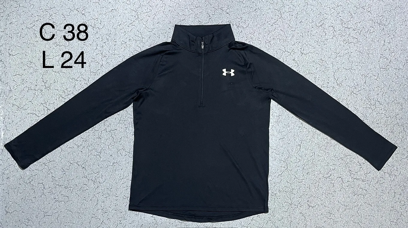 Under Armour Black T-Shirt front view