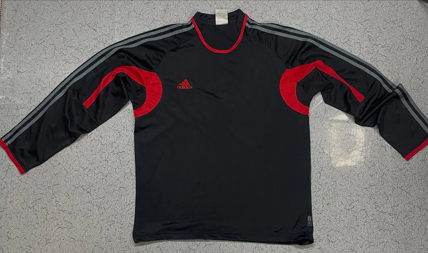 Adidas T-Shirt front view