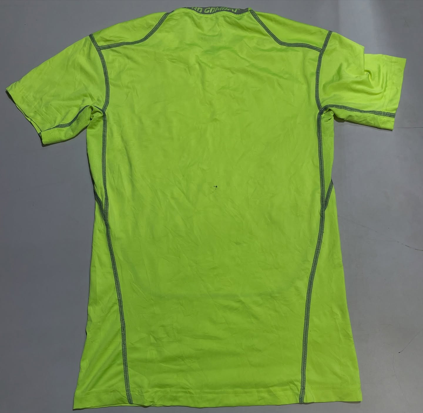 Nike simple alternate view