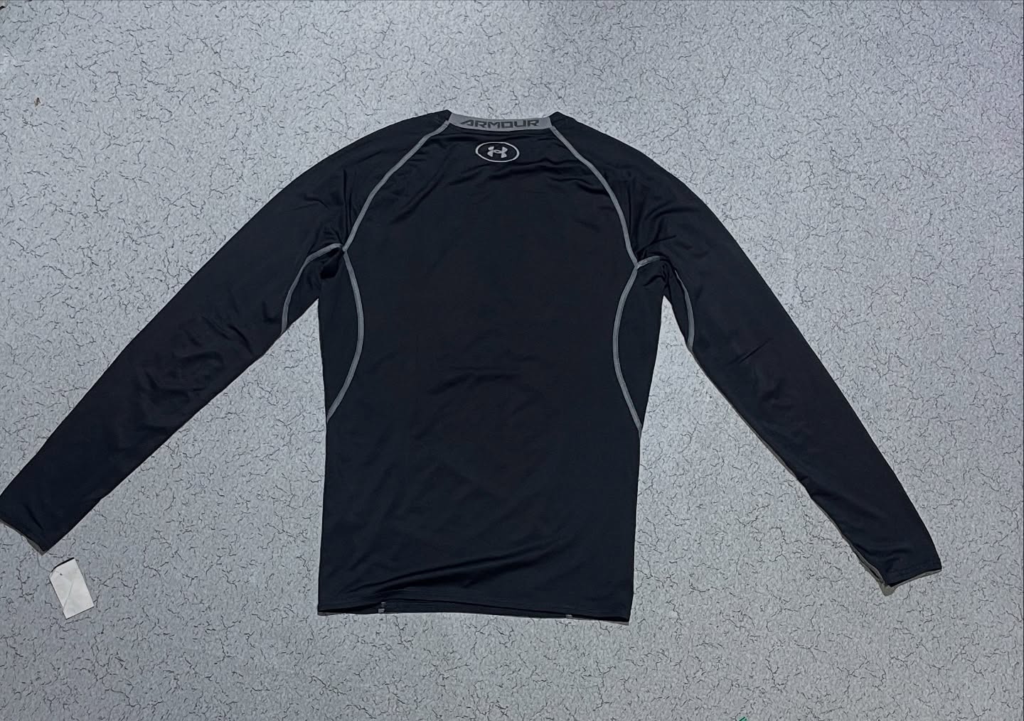 Under Armour Black T-Shirt detail view
