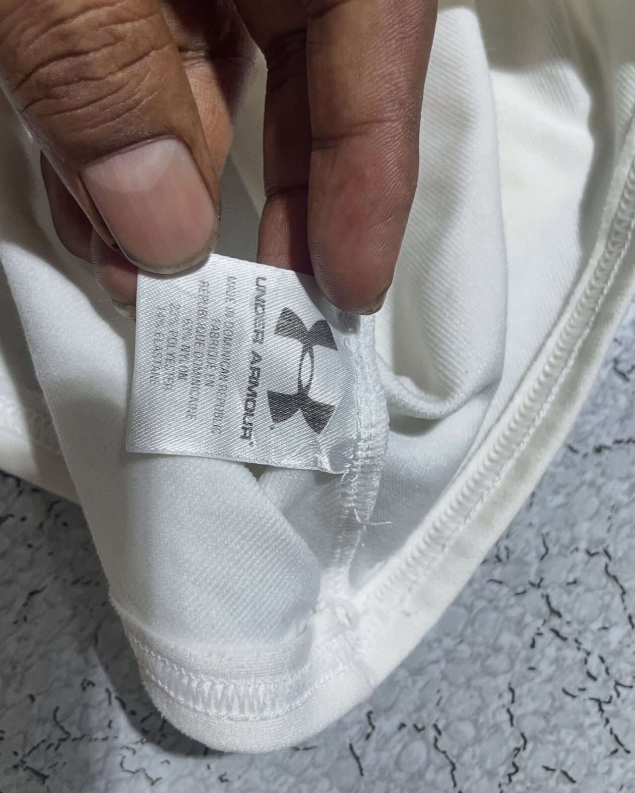 Under Armour White simple detail view