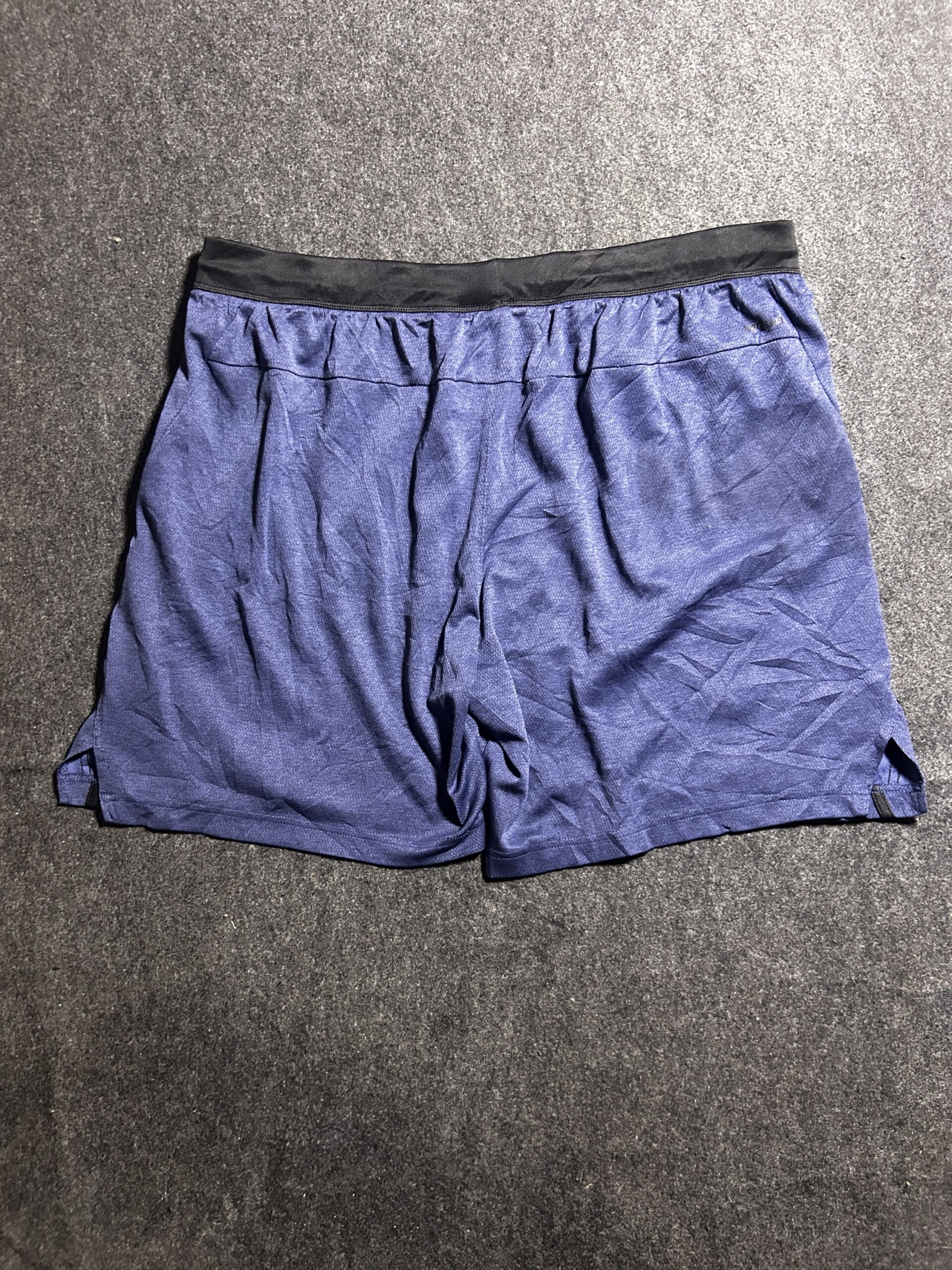 Adidas Navy Training Shorts detail view