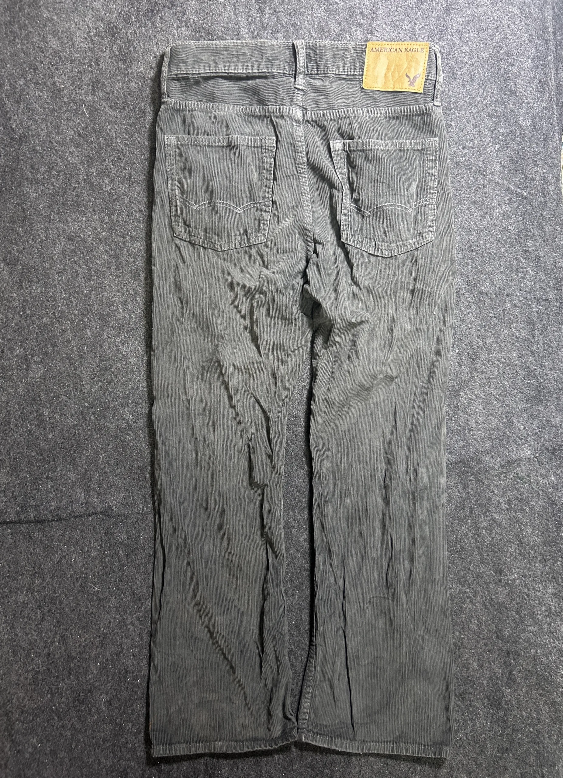 Grey Pants detail view