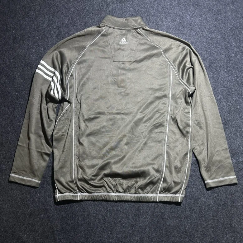 Adidas Green T-Shirt detail view