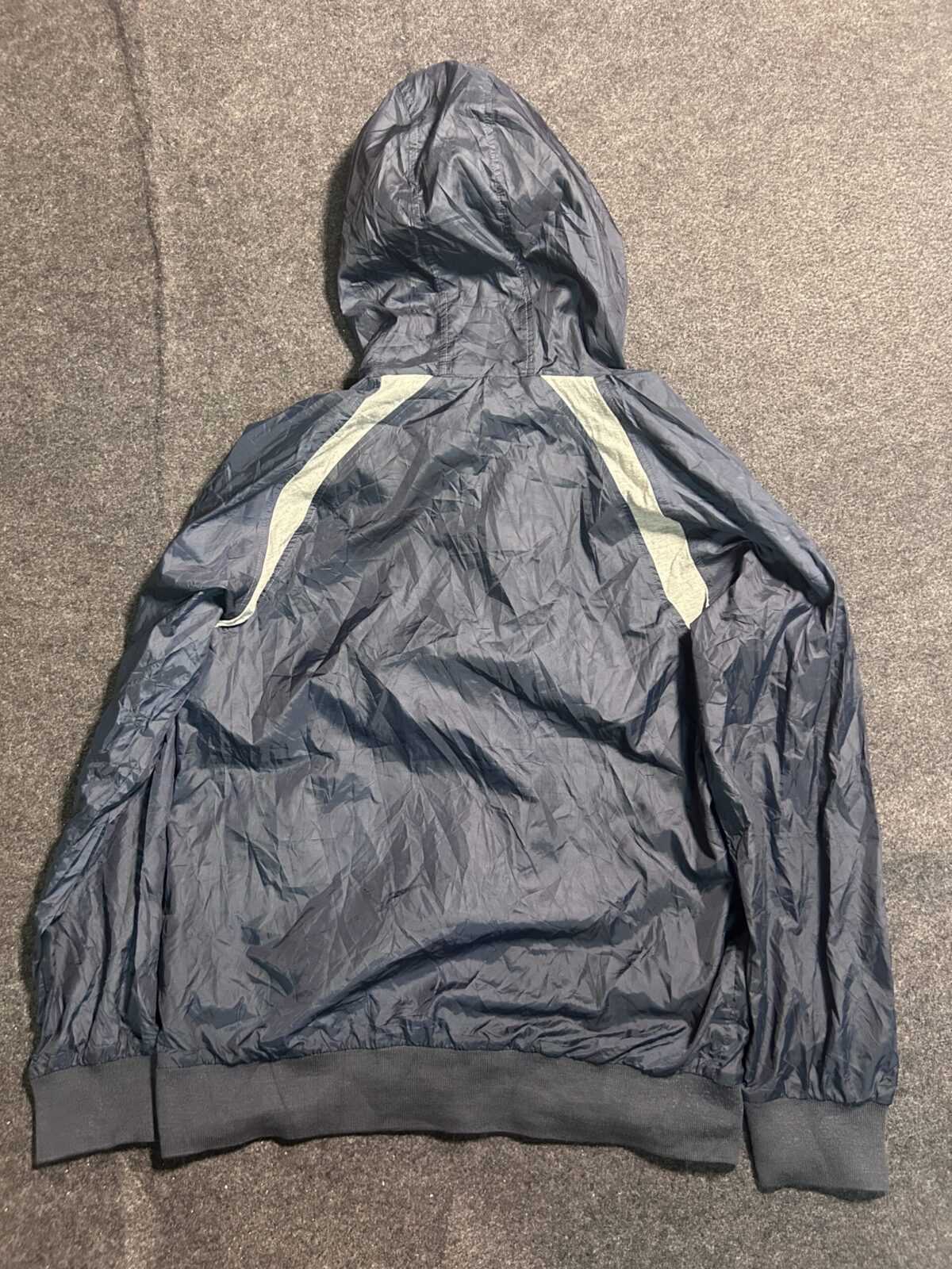 Champion Grey Windbreaker Jacket detail view
