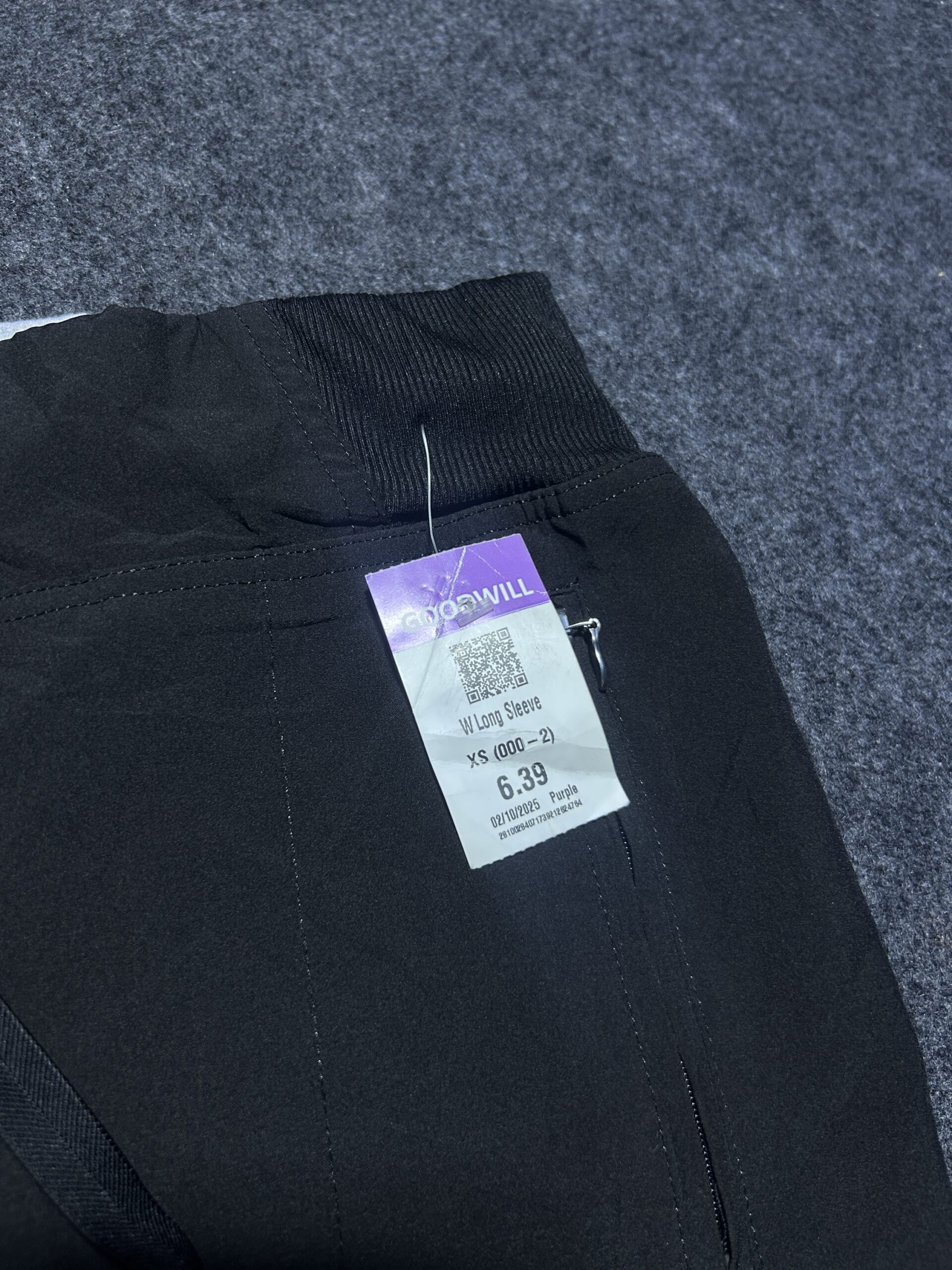 Calvin Klein Black simple detail view