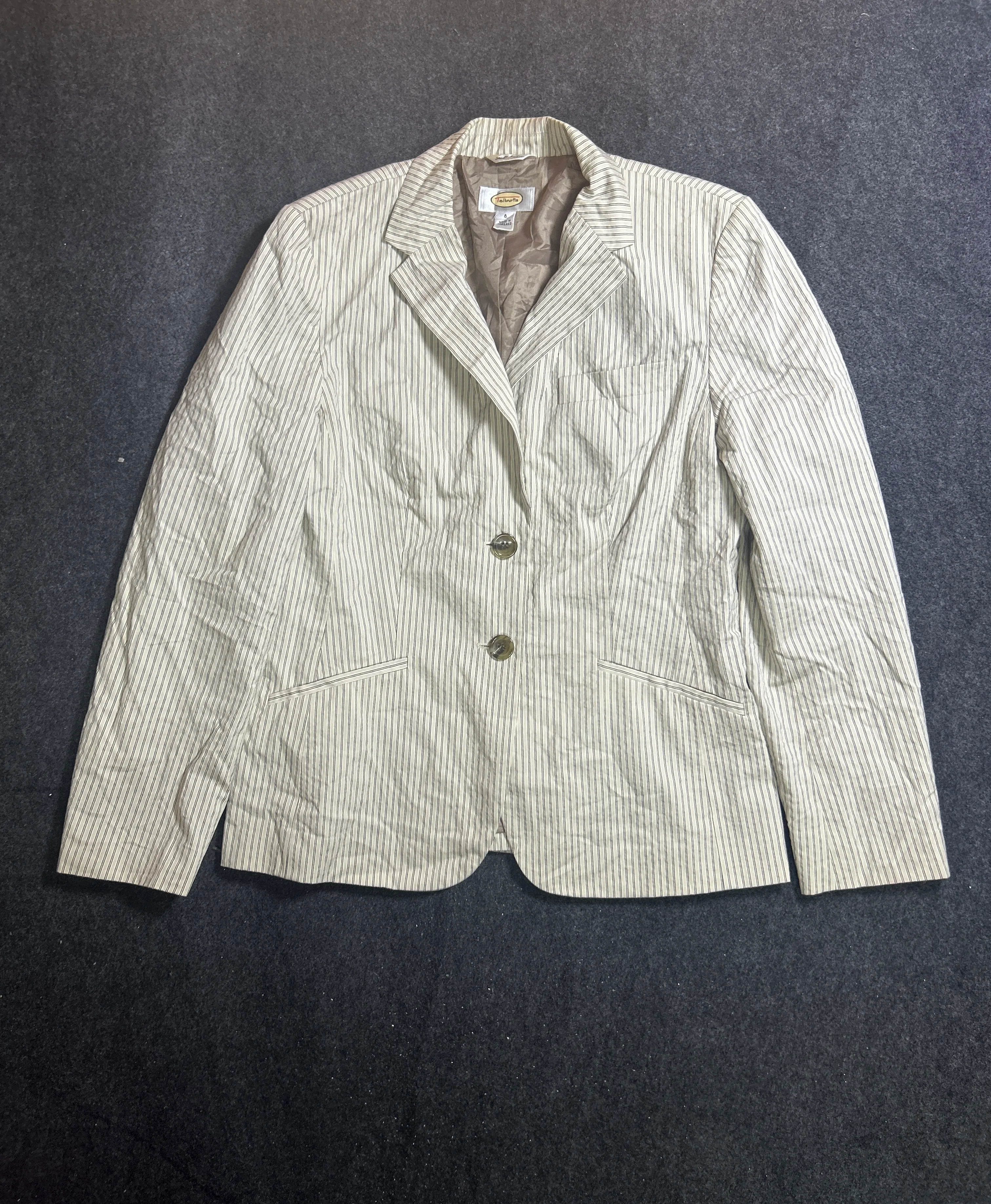 Jacket front view