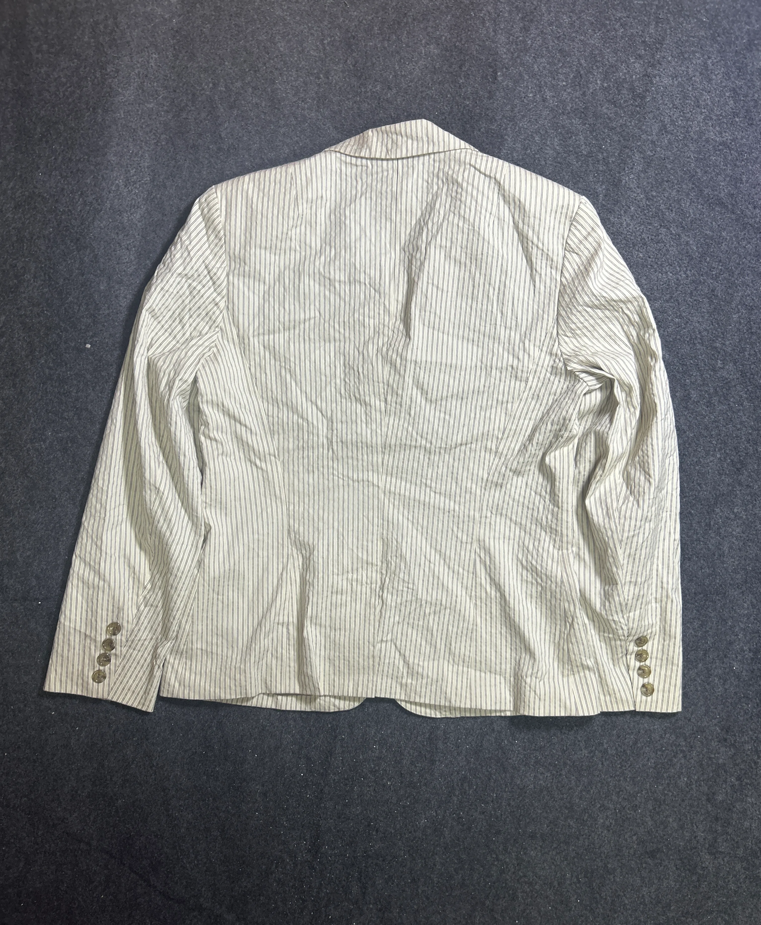 Jacket alternate view
