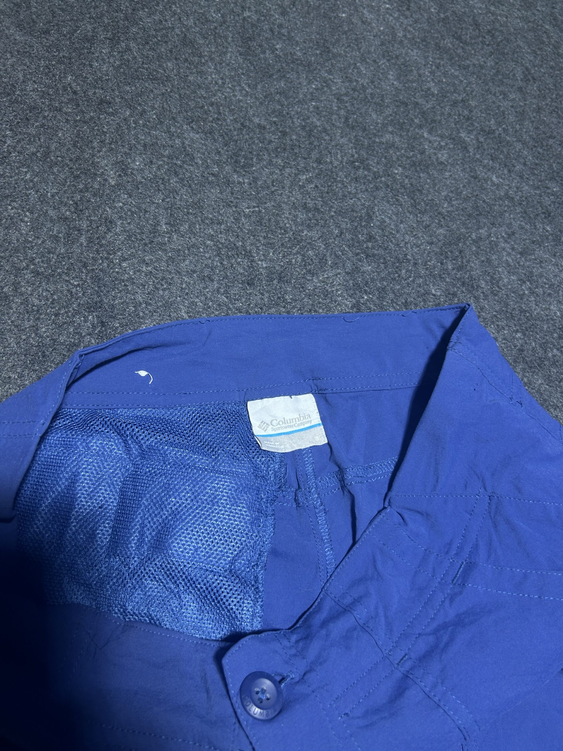 Columbia PFG Shorts detail view