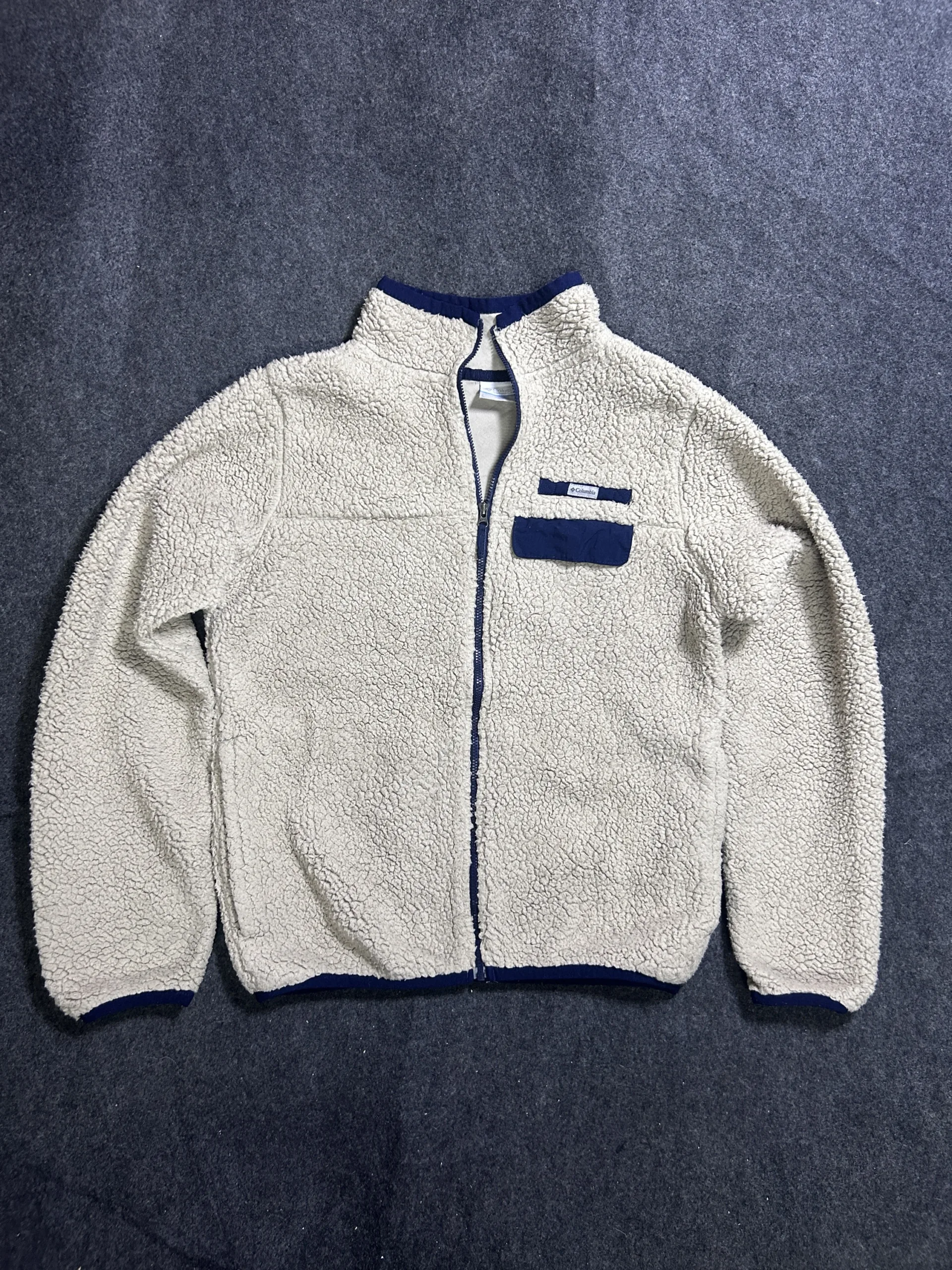 Columbia White Fleece Jacket front view