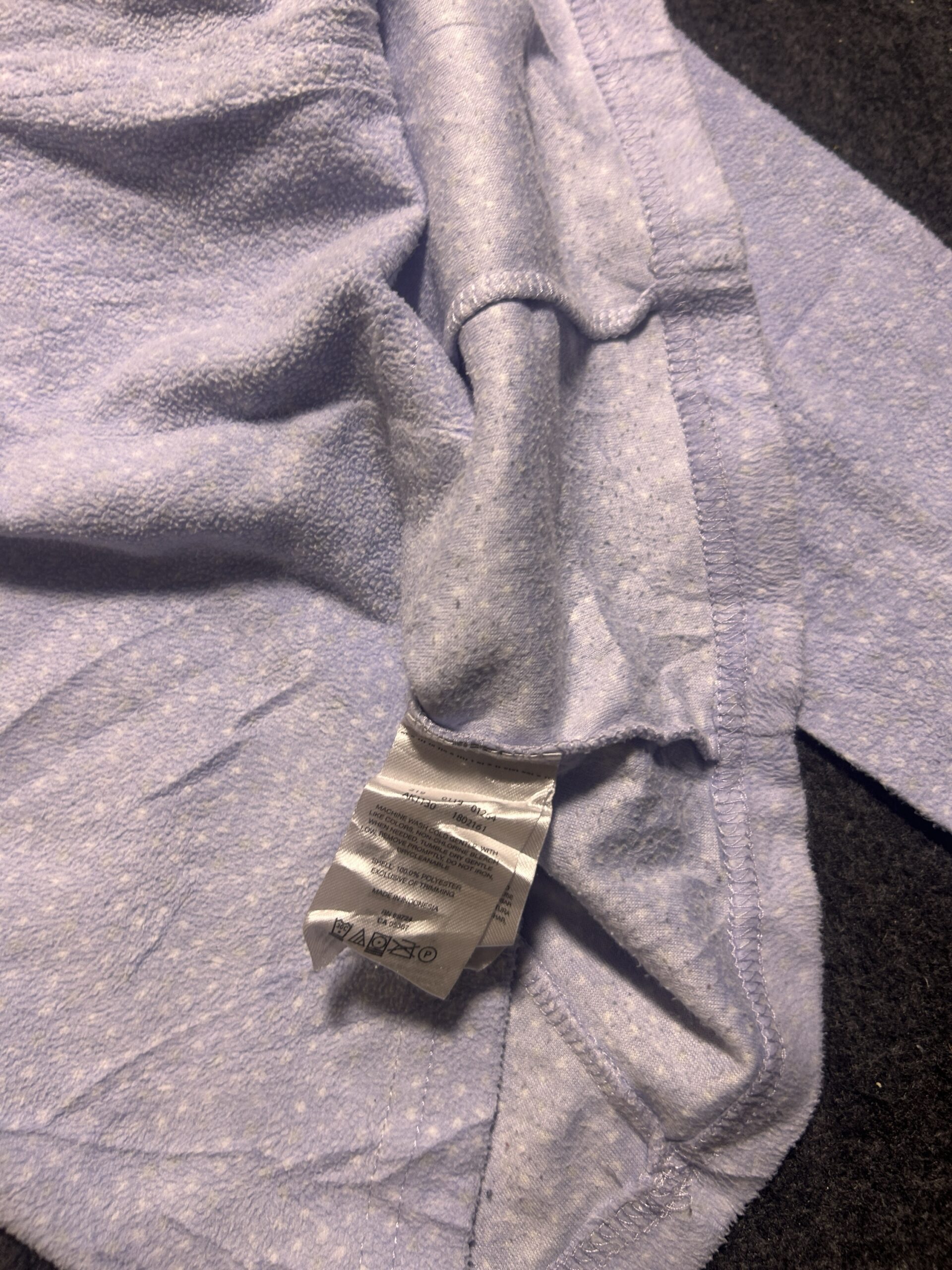 Columbia Sweater detail view
