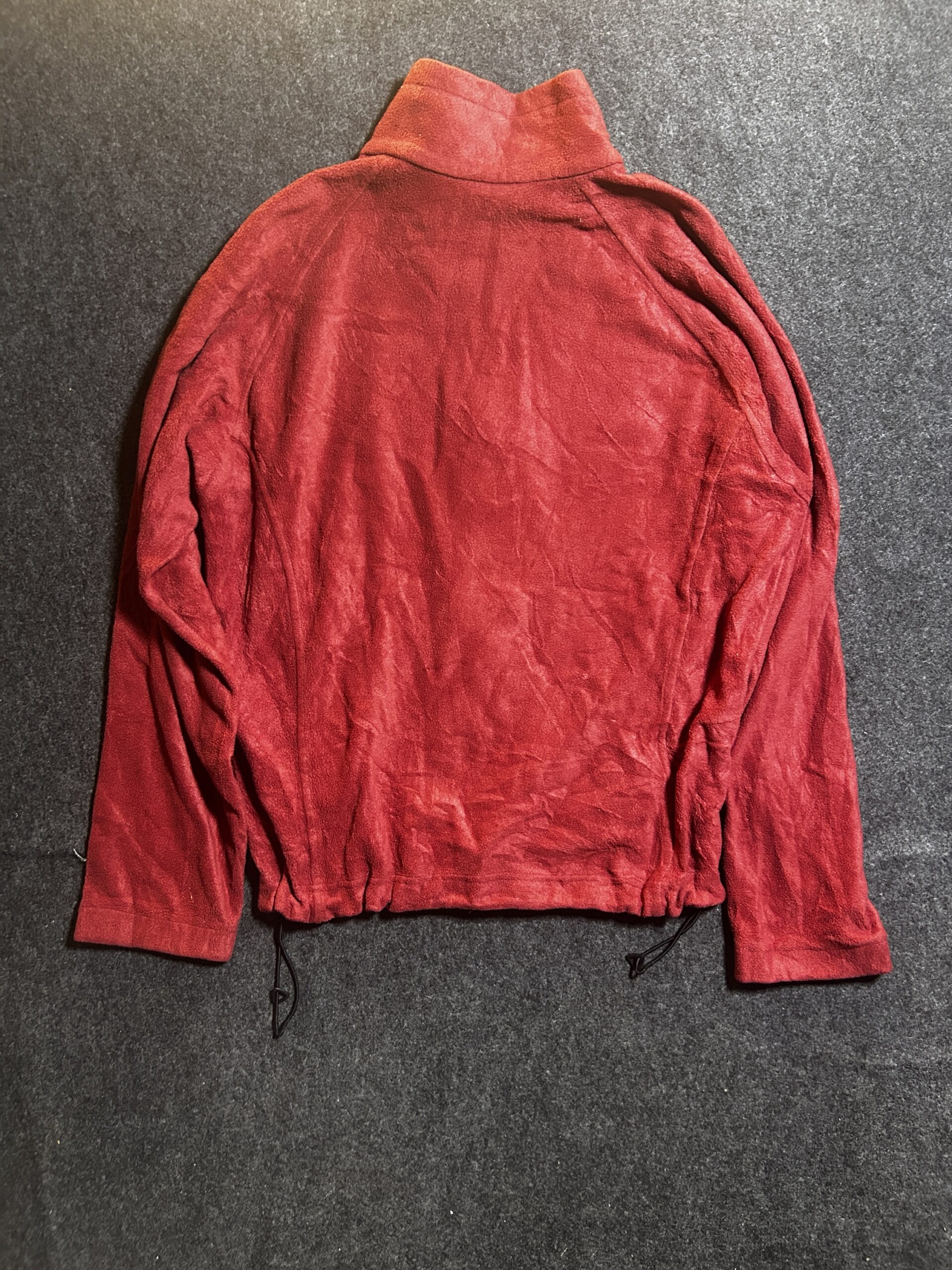 Columbia Red Fleece Jacket detail view
