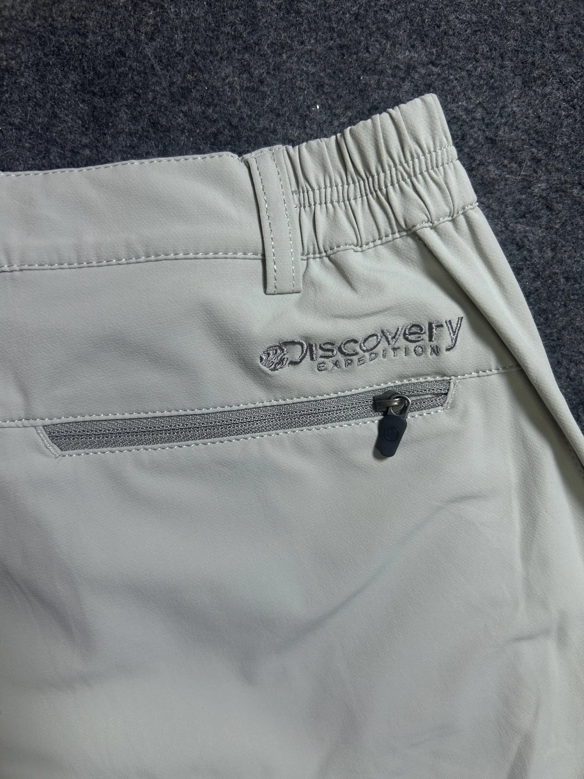 Grey Pants detail view