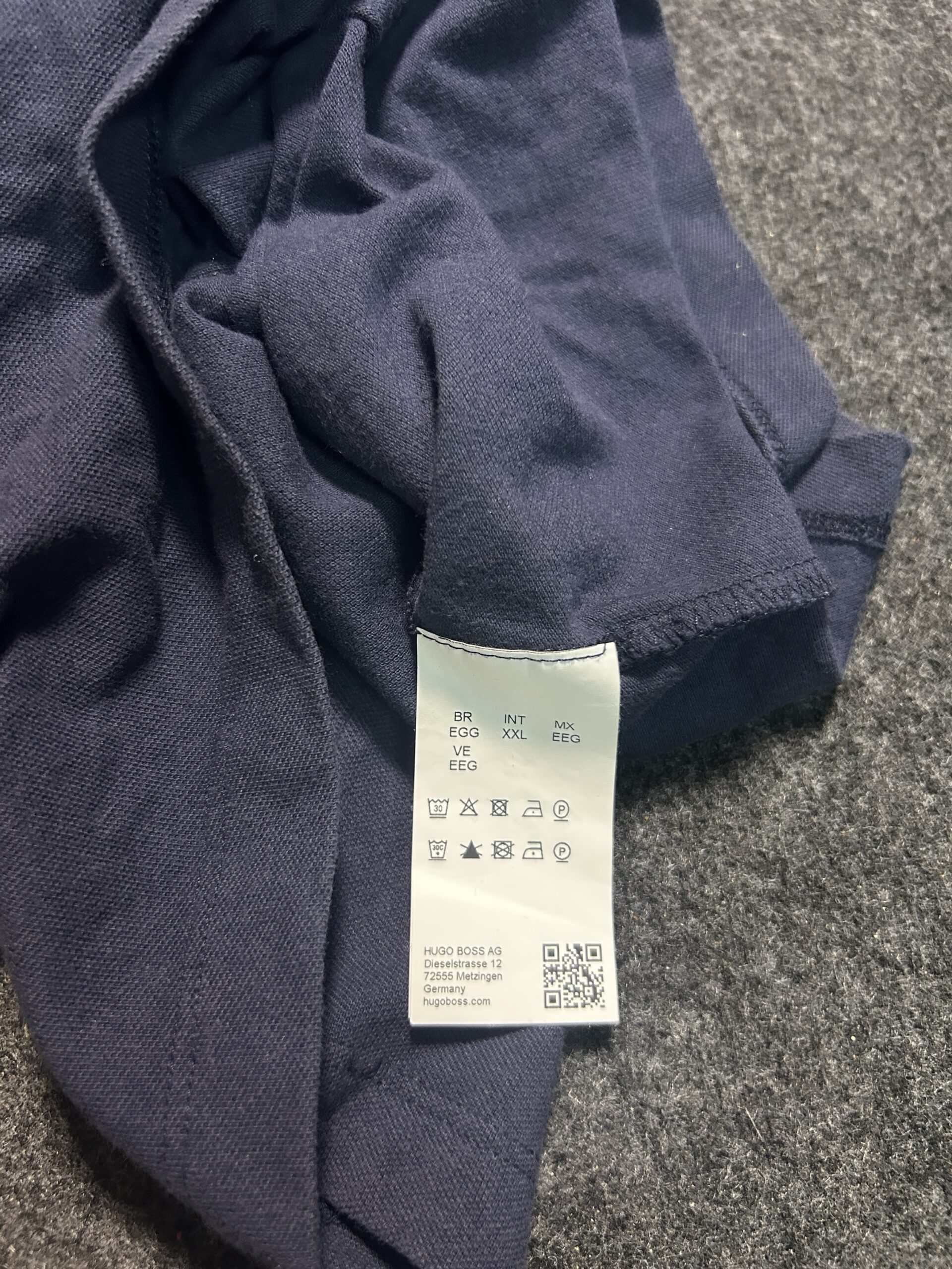 Hugo Boss Navy T-Shirt back view