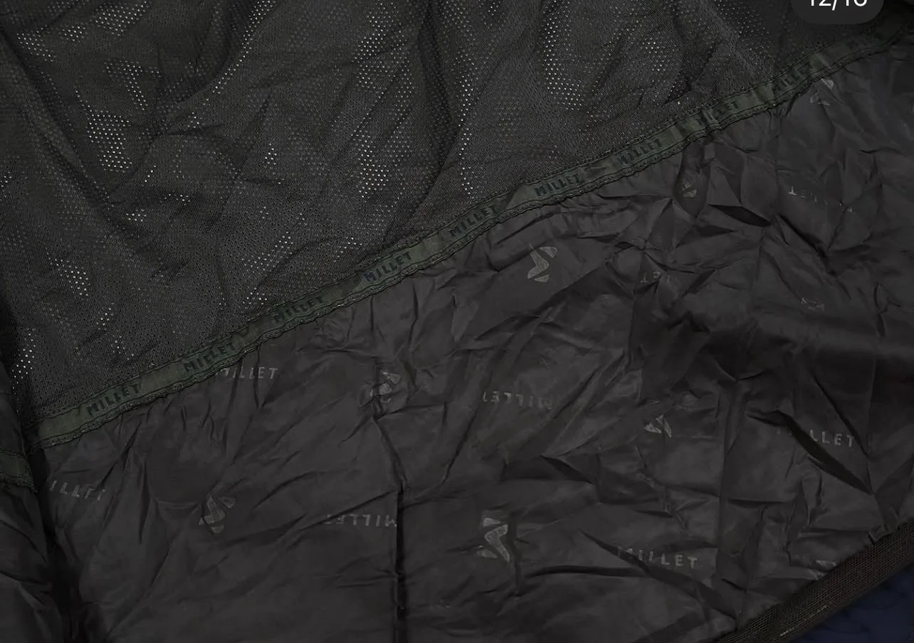 Millet GORE-TEX Black Jacket detail view