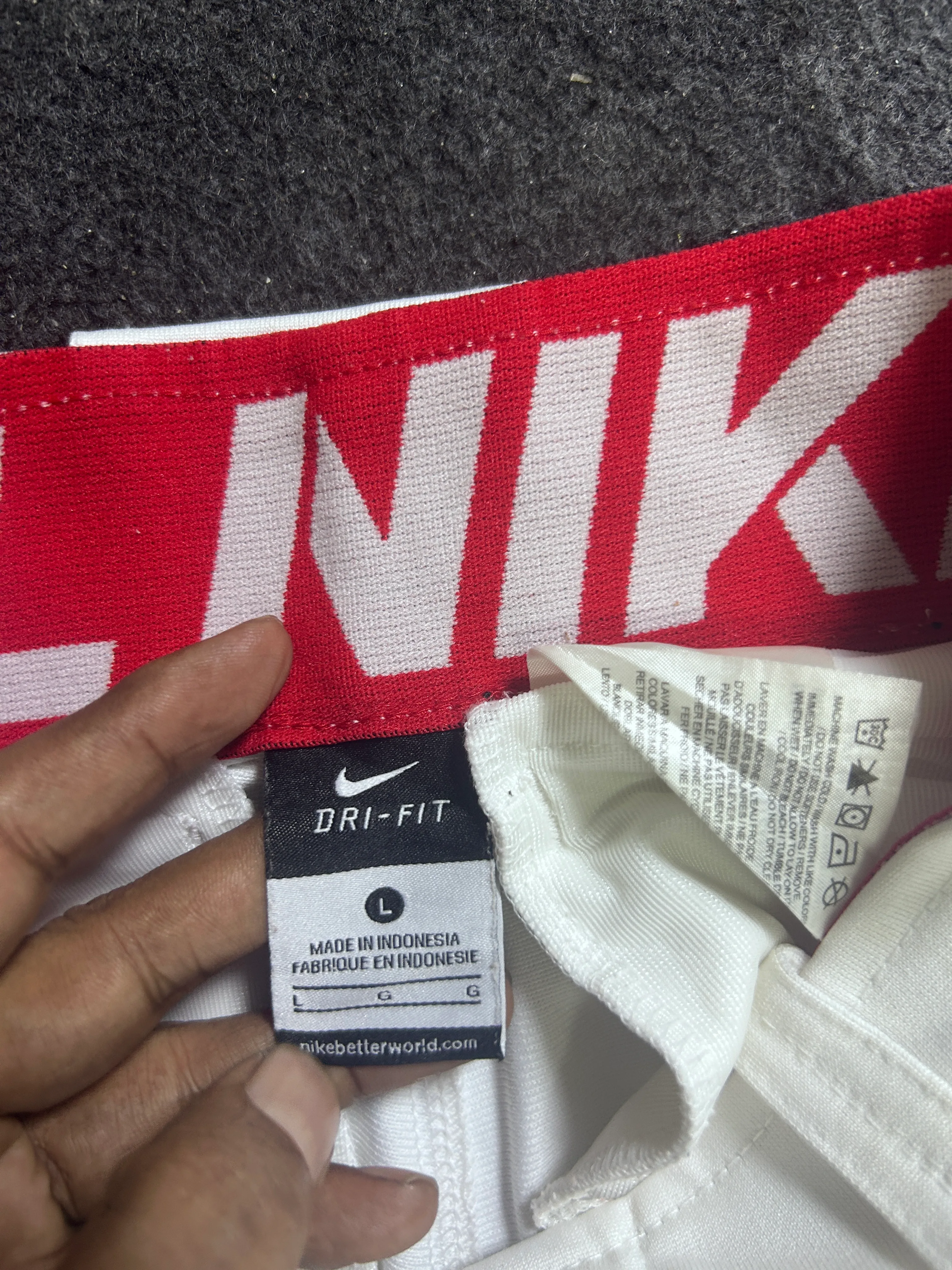 Nike Dri-FIT White Shorts detail view