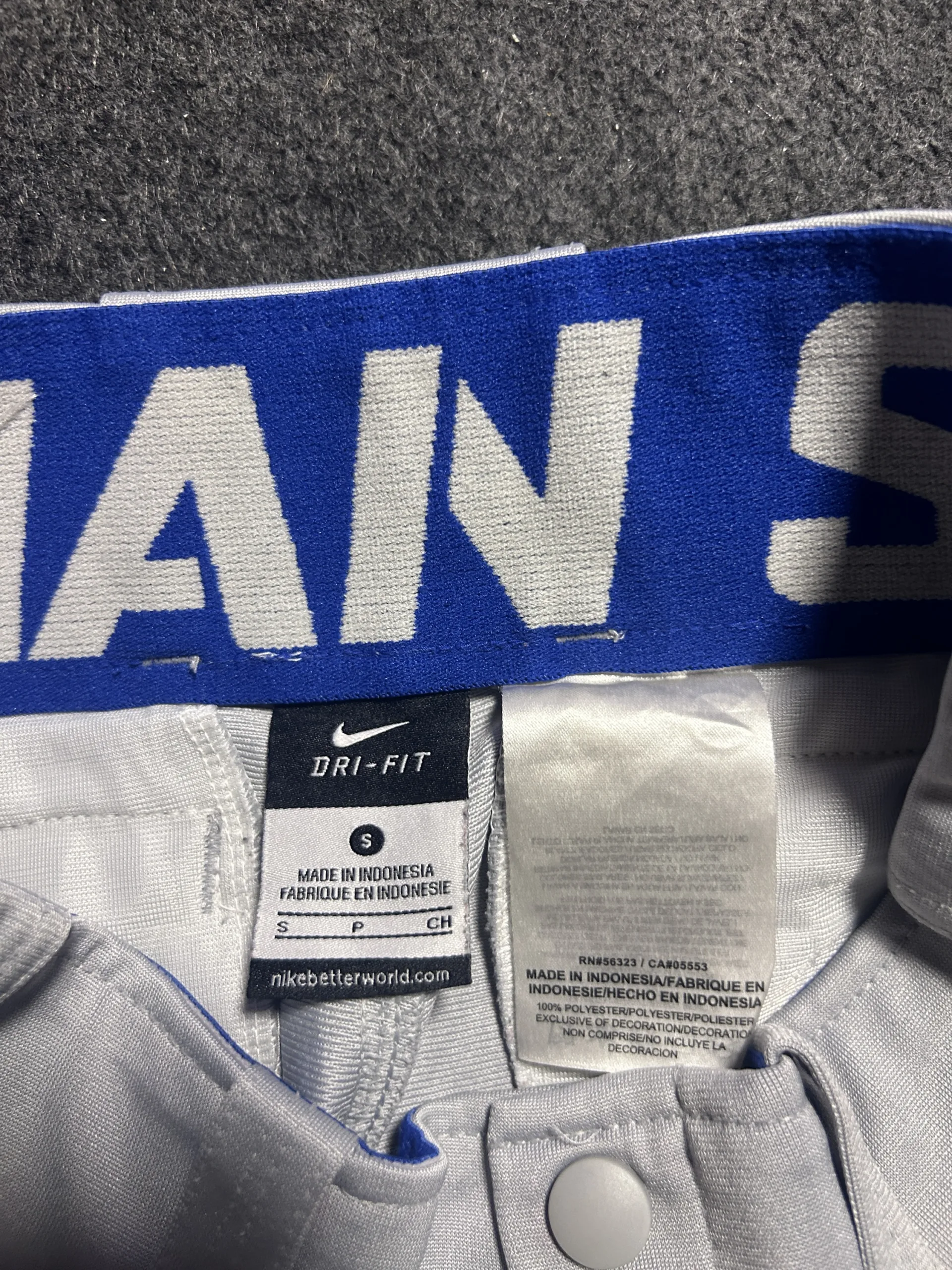 Nike Dri-FIT Grey Shorts detail view