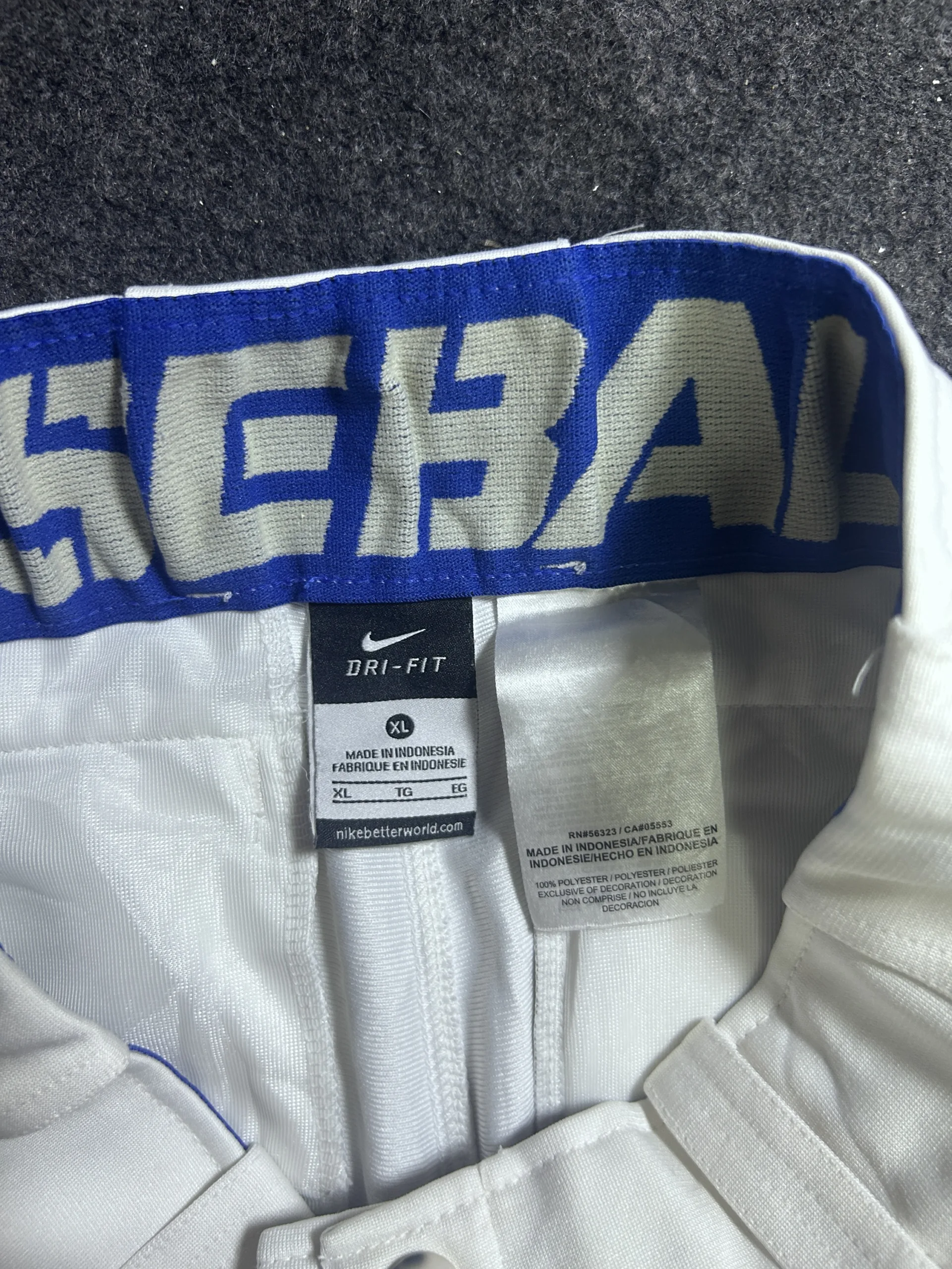 Nike Dri-FIT White Shorts detail view