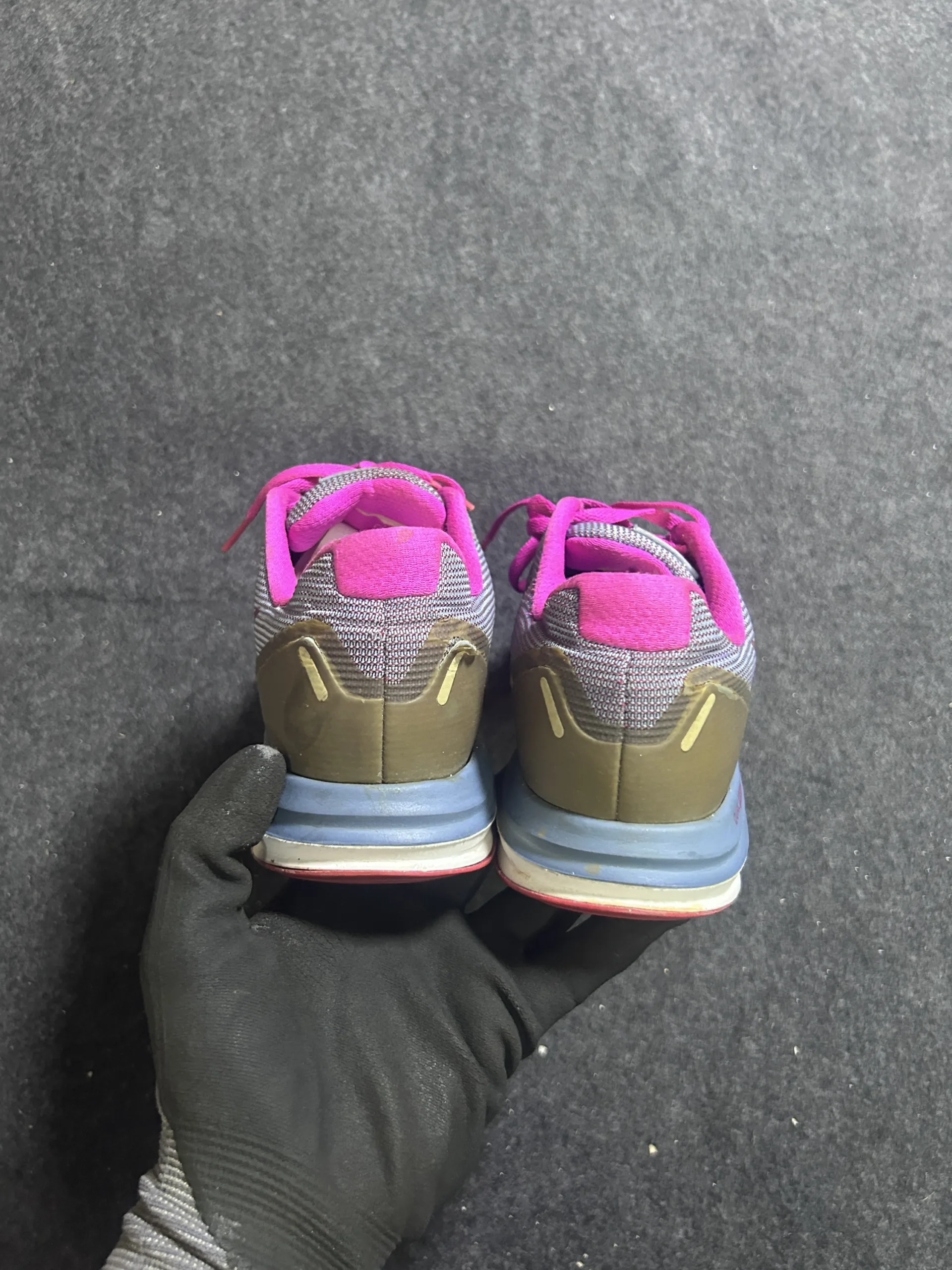 Nike simple detail view