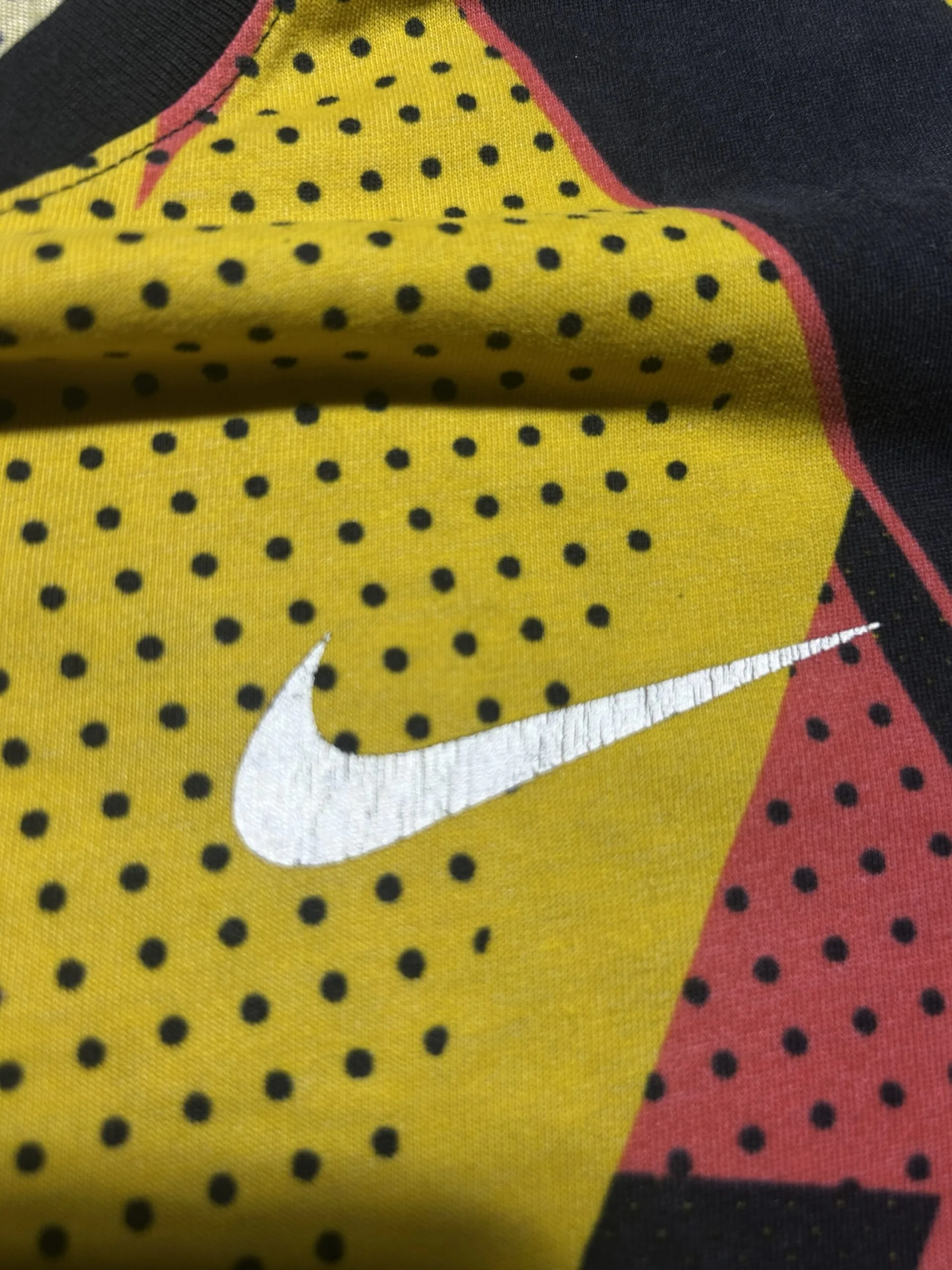 Nike Dri-FIT simple back view