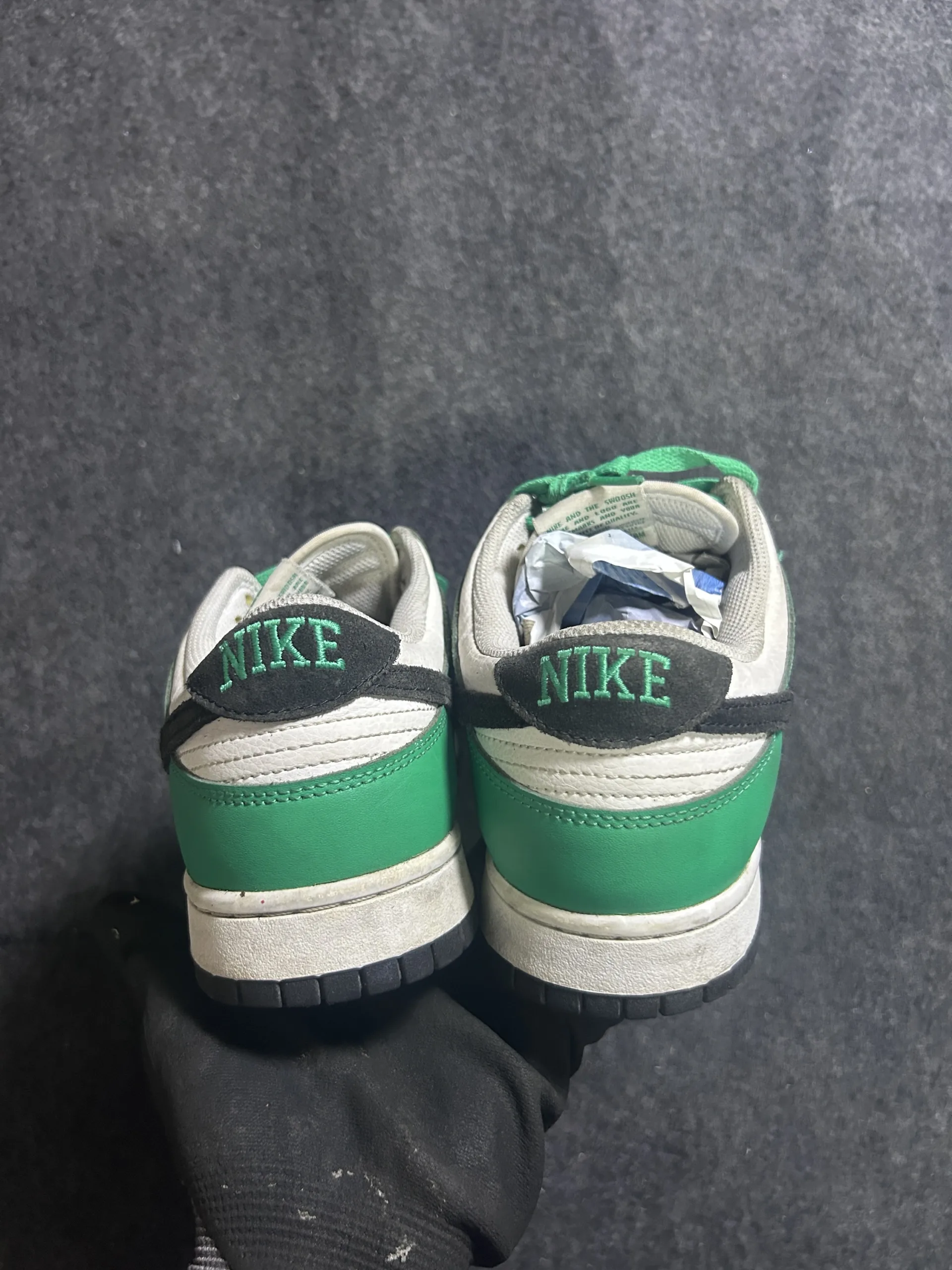 Nike Green simple detail view