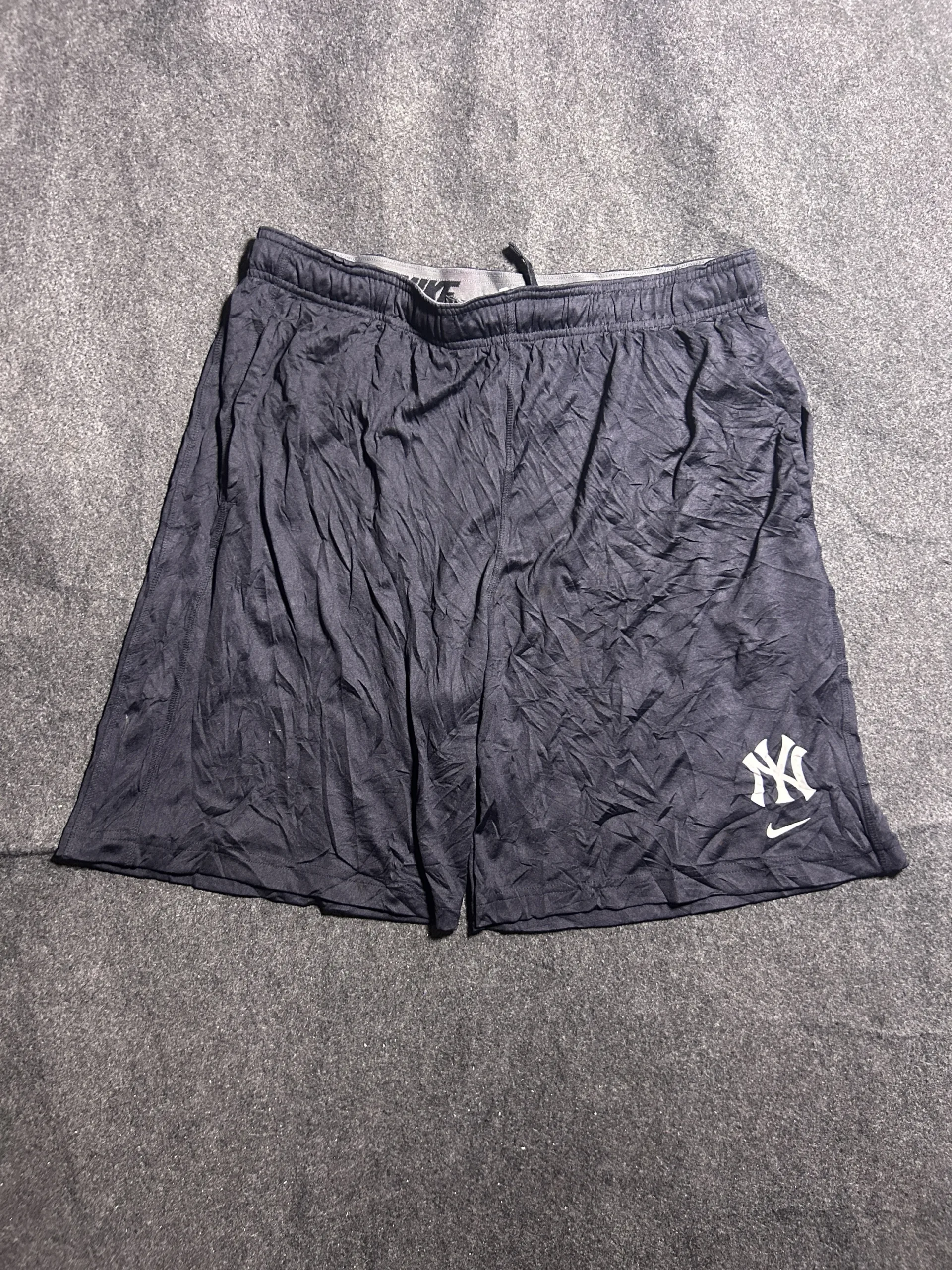 Nike Dri-FIT Black Shorts detail view