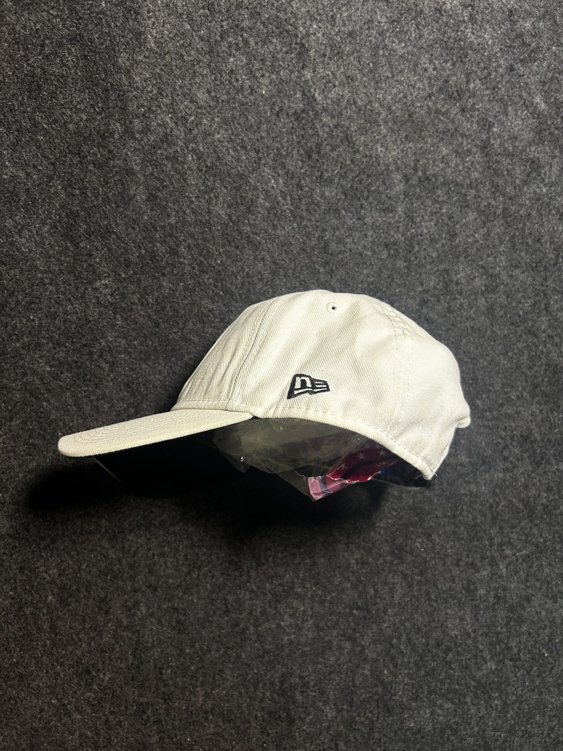 White simple detail view