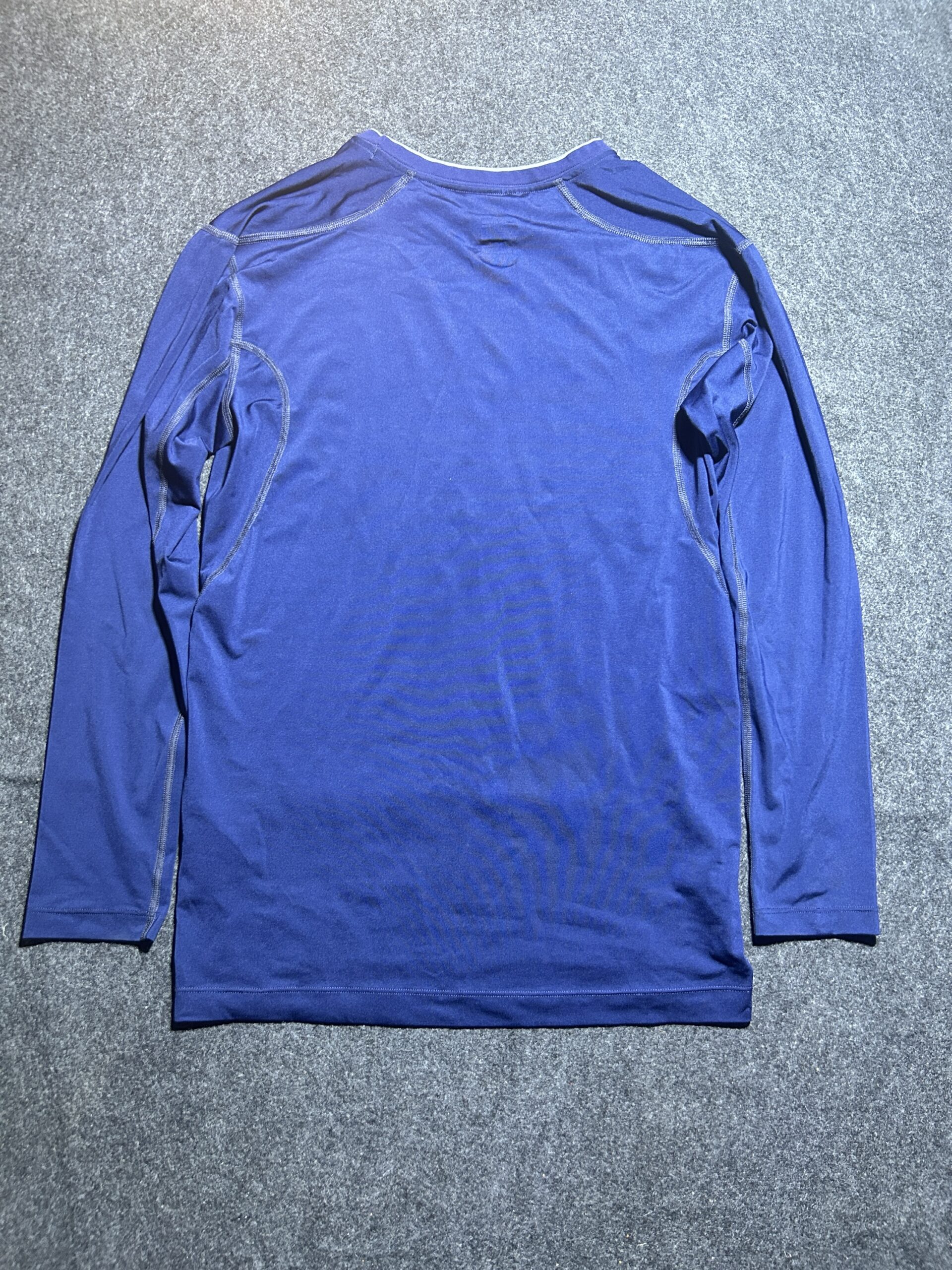 Nike Navy simple alternate view