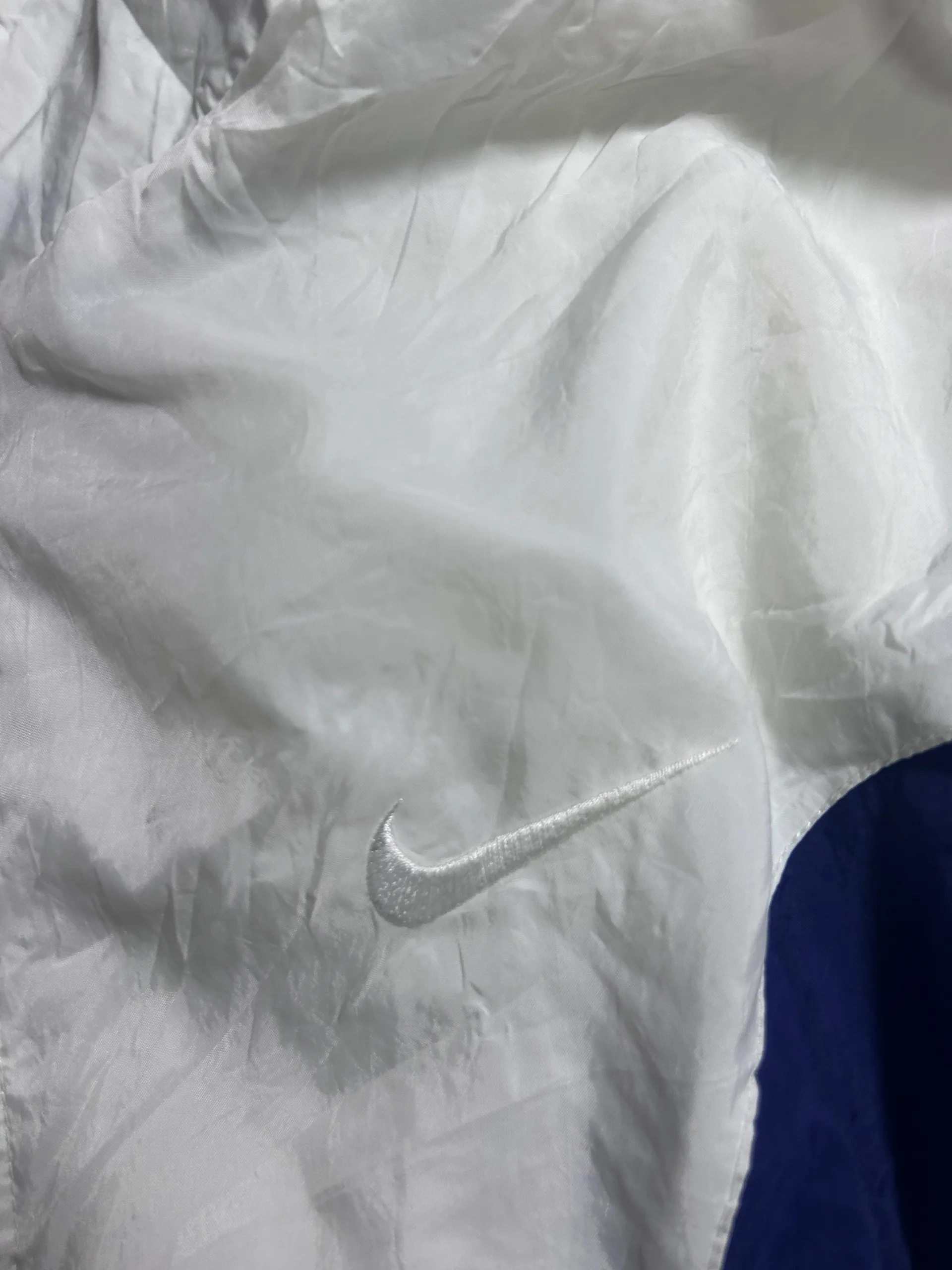 Nike Windbreaker Jacket back view